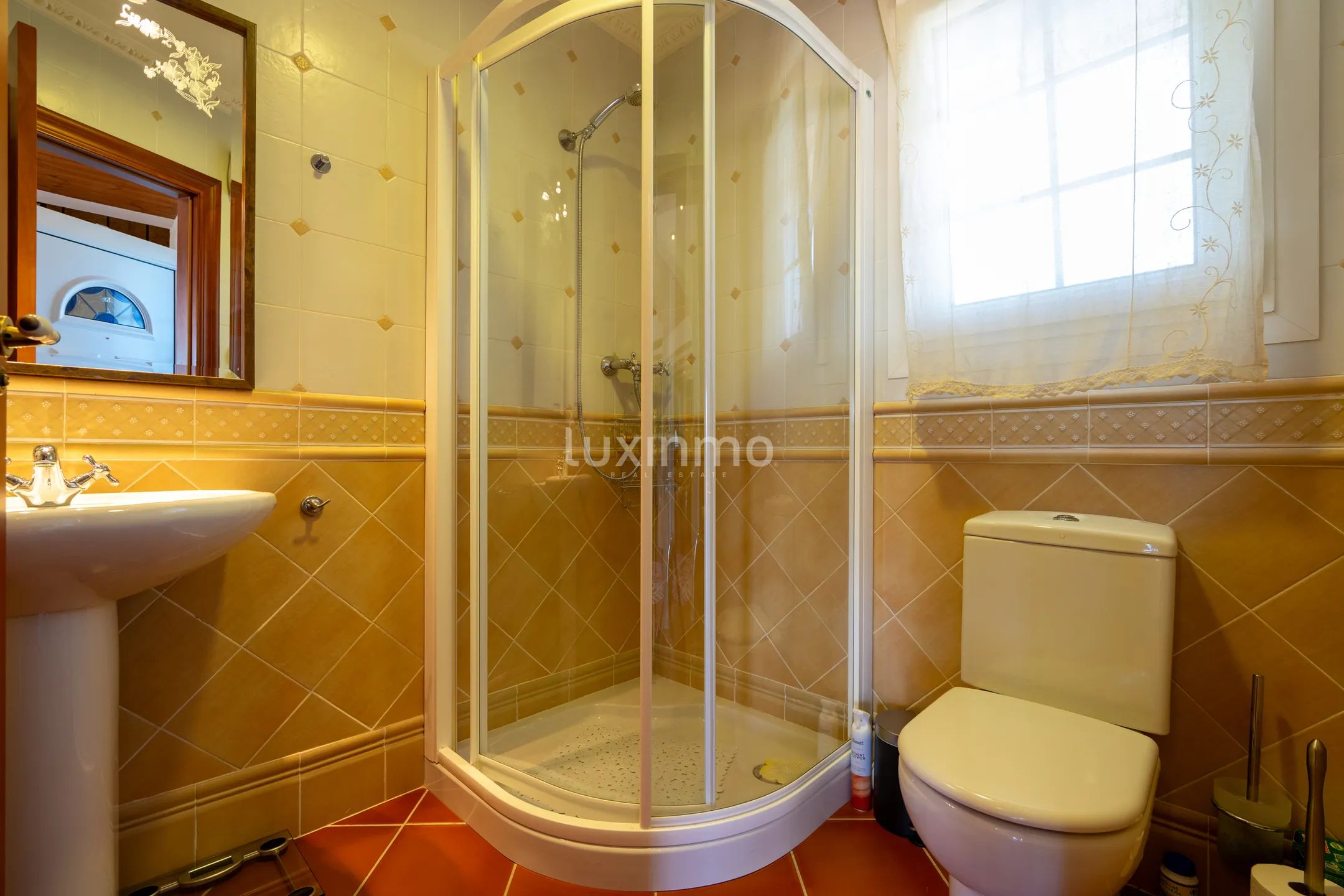 Stunning 4-Bedroom Detached House with Sea & Mountain Views in Benissa Costa — photo 10