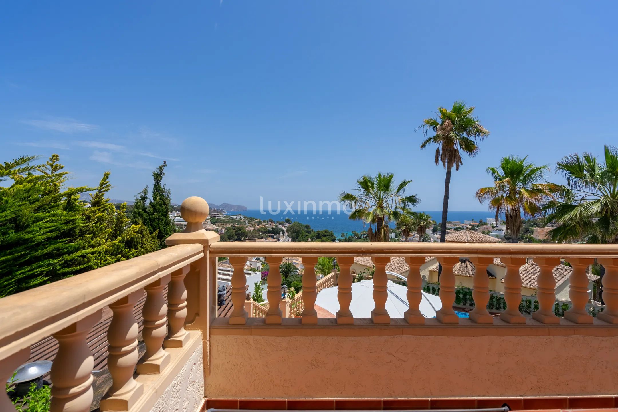 Stunning 4-Bedroom Detached House with Sea & Mountain Views in Benissa Costa — photo 8