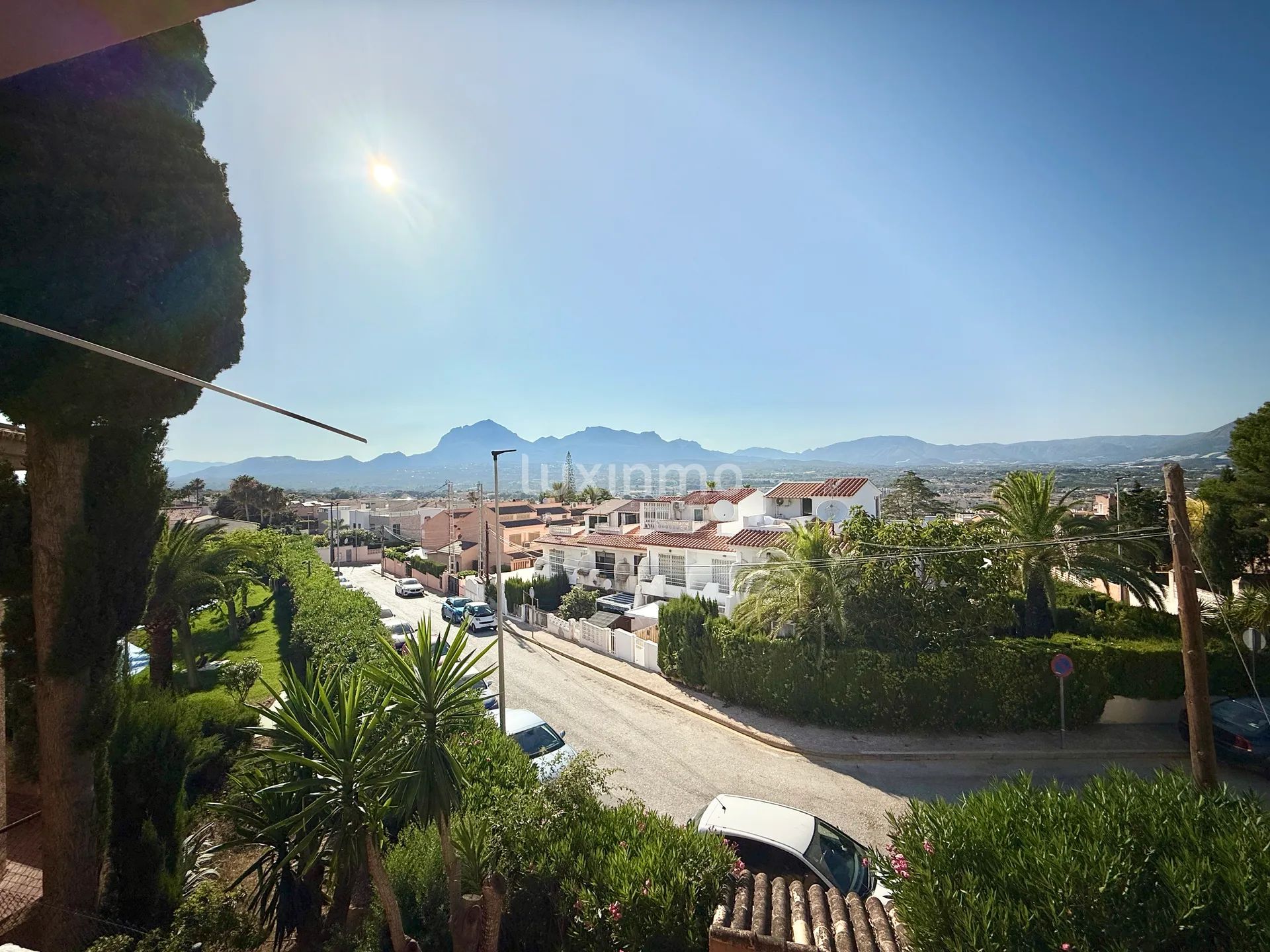 Потрясающий современный пентхаус в Эль-Альбире — photo 18