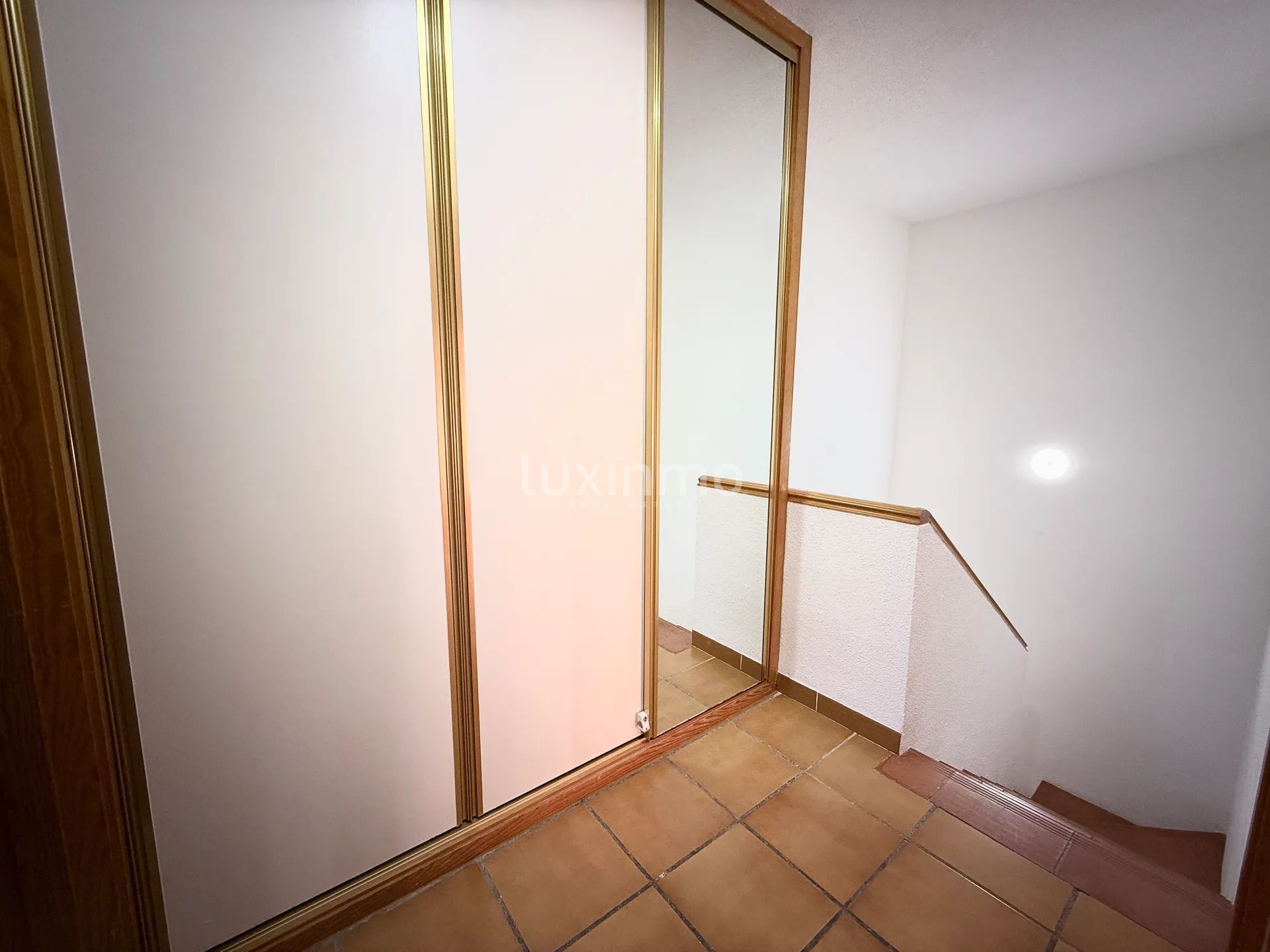 Потрясающий современный пентхаус в Эль-Альбире — photo 15