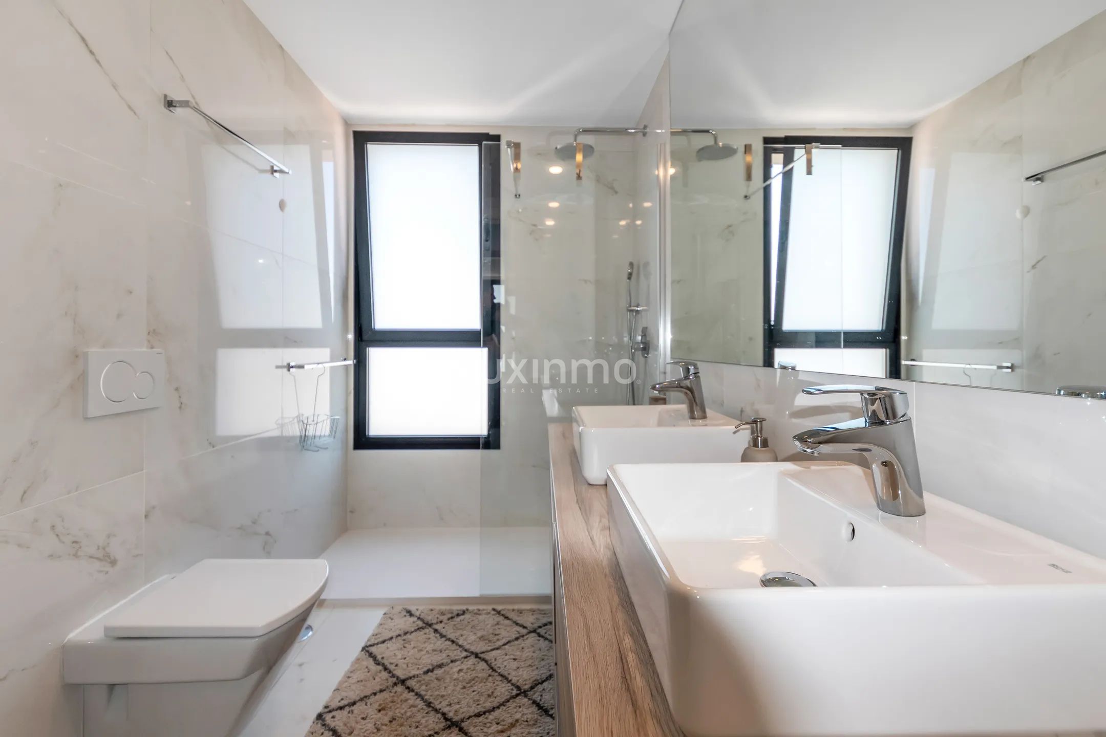 Flat for sale with spectacular sea views in Benidorm — photo 18