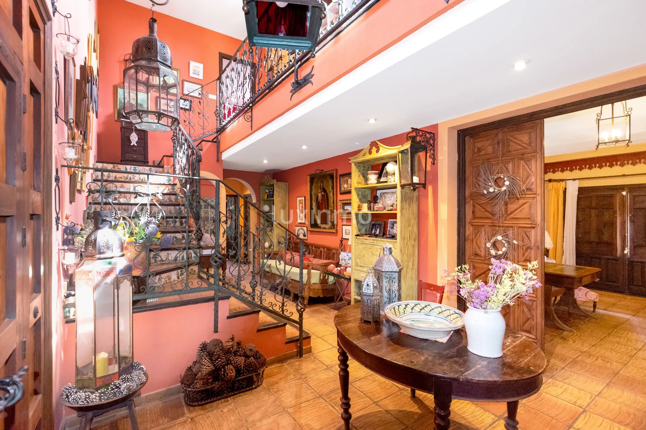 Detached Villa With Pool and Privacy — photo 12