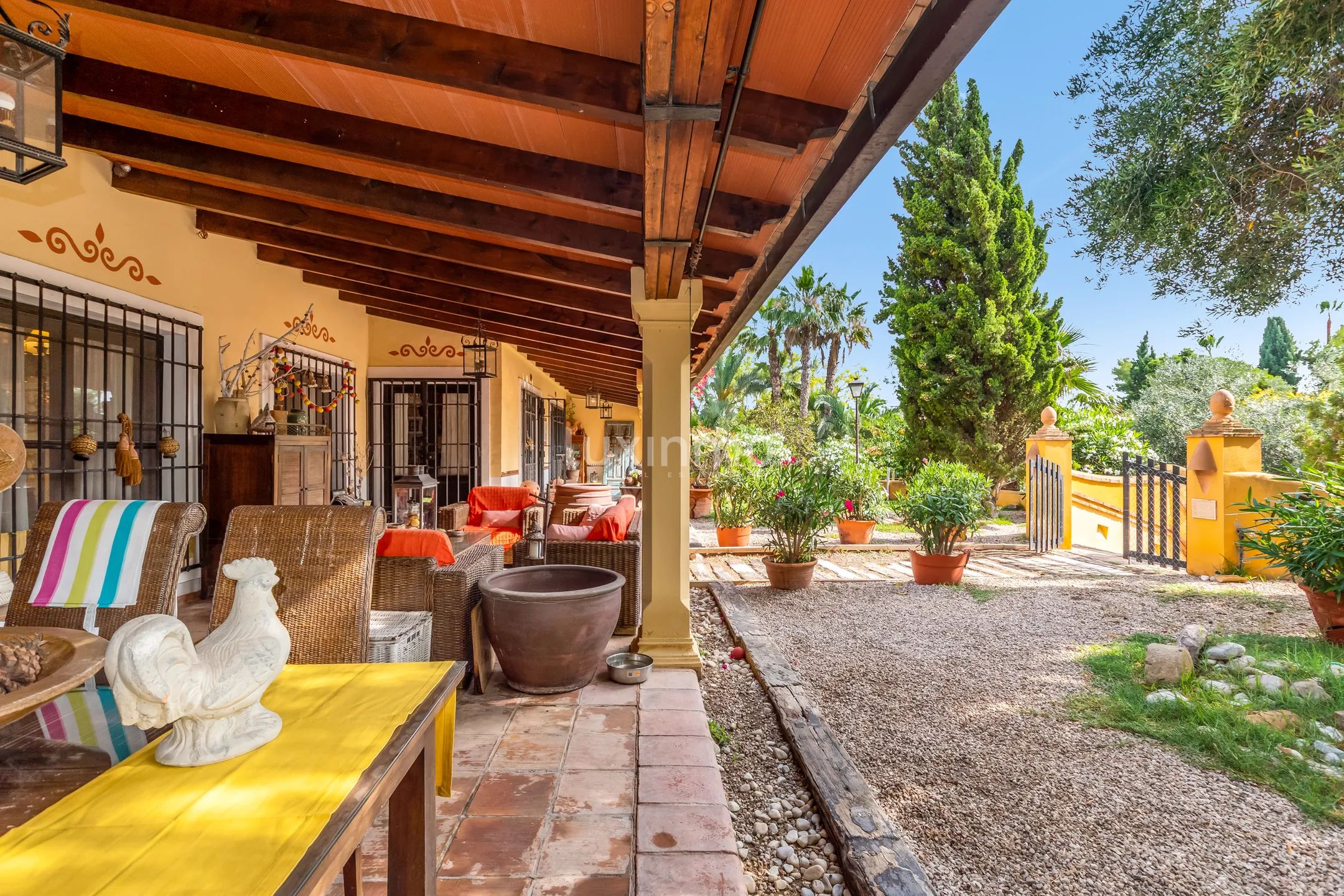 Detached Villa With Pool and Privacy — photo 7