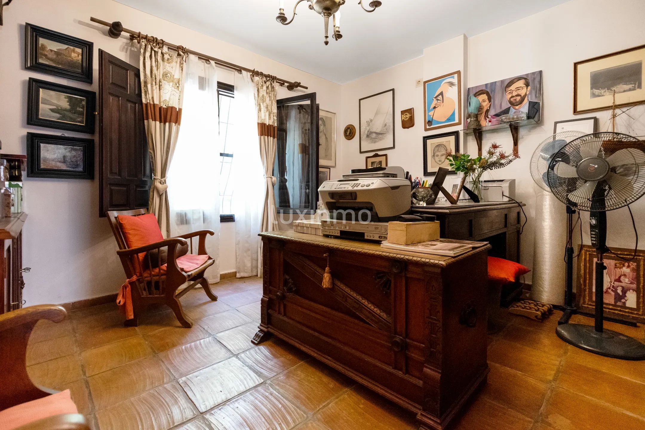 Detached Villa With Pool and Privacy — photo 24