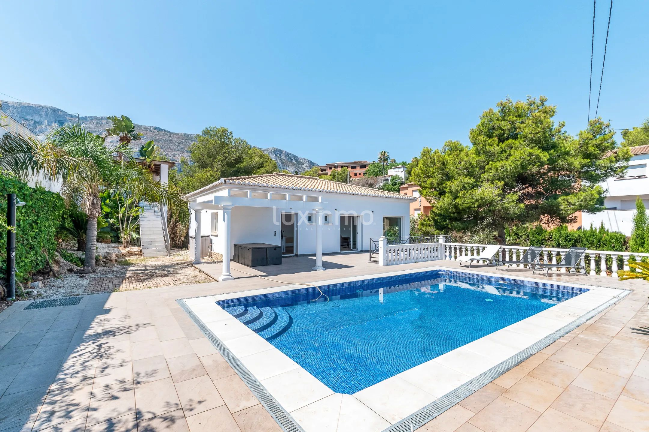 Charming Mediterranean Detached House With Sea View