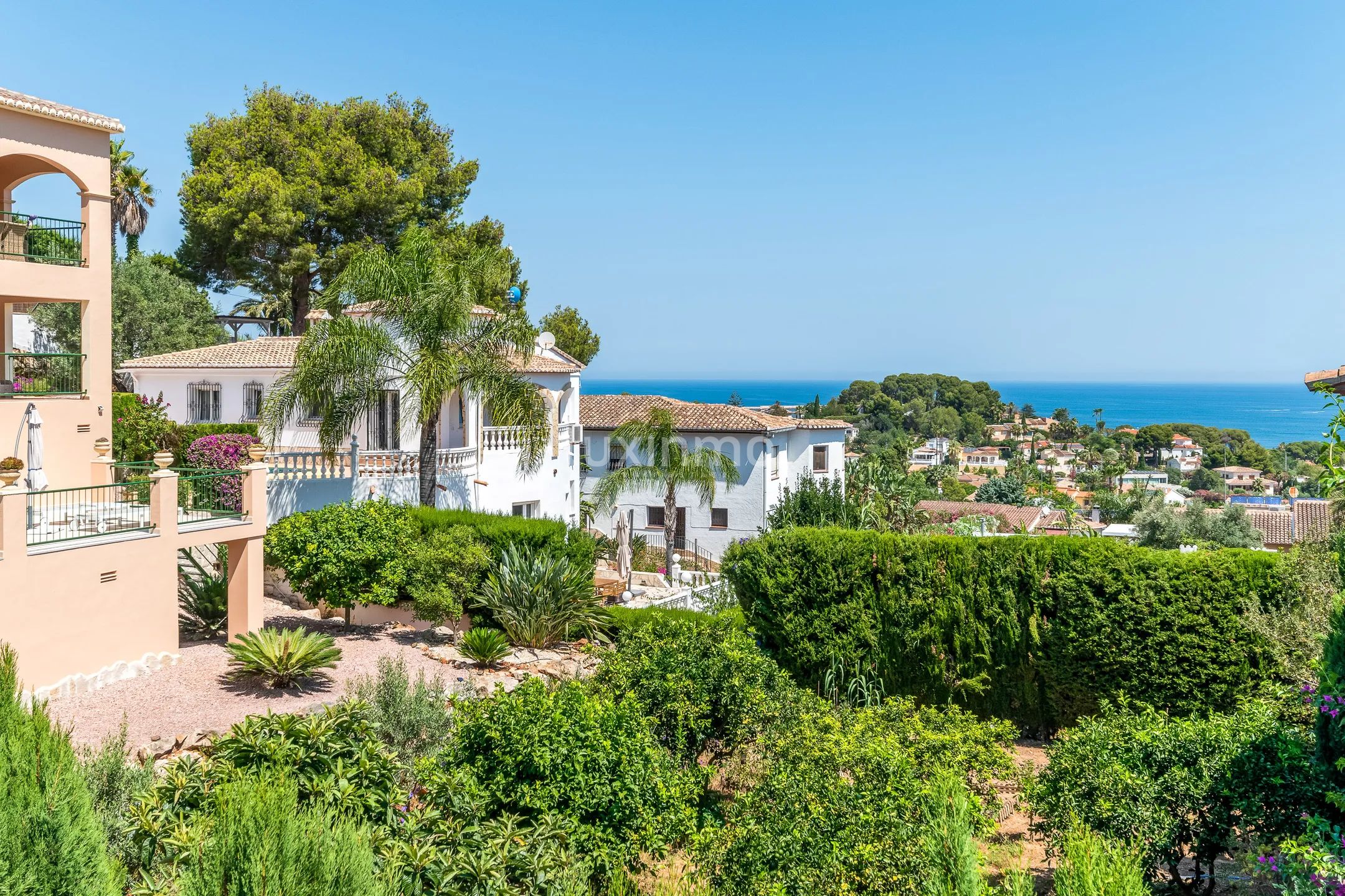 Charming Mediterranean Detached House With Sea View — photo 2