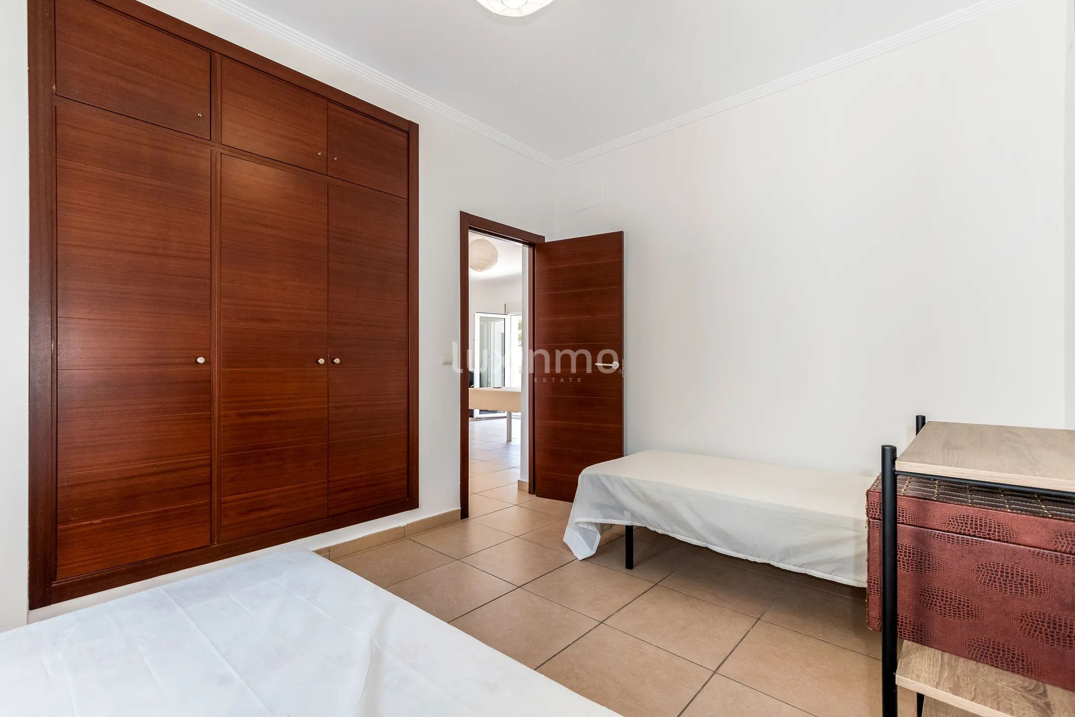 Charming Mediterranean Detached House With Sea View — photo 11