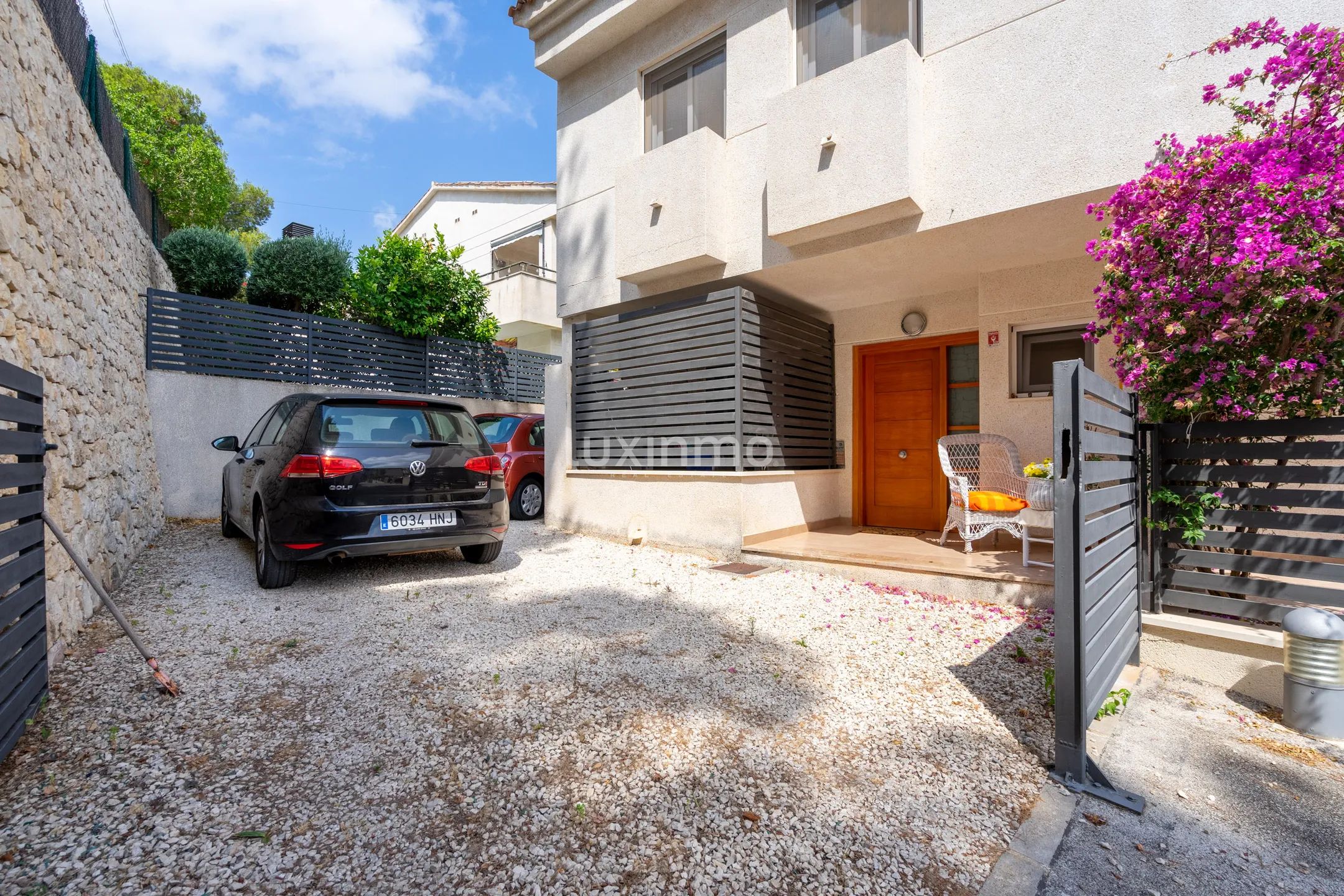 Charming Semi-Detached 4-Bedroom in Teulada — photo 2