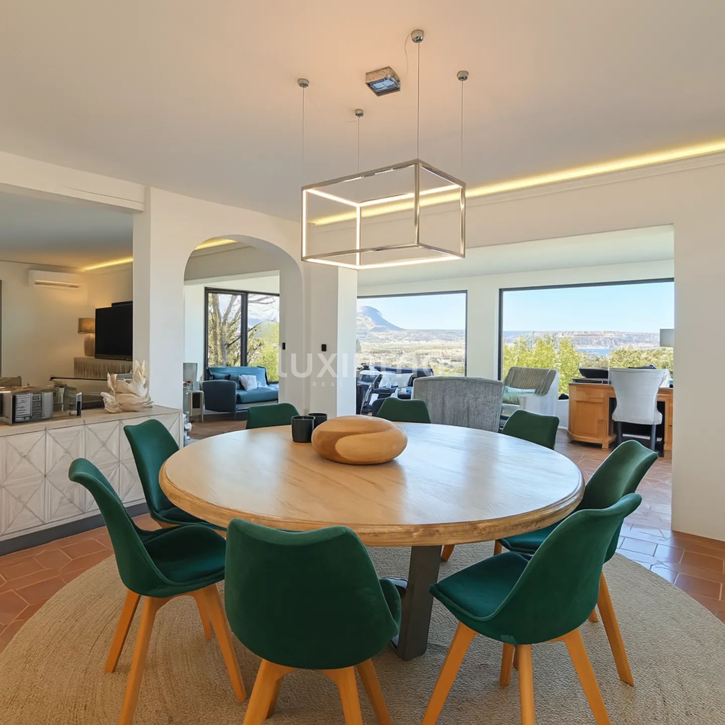 Villa im mediterranen Stil mit Panoramablick auf das Meer und den Montgó — photo 8