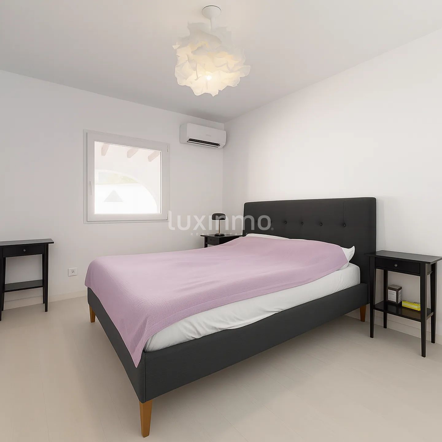 5 bedroom villa only 10 minutes walk from the town centre — photo 11