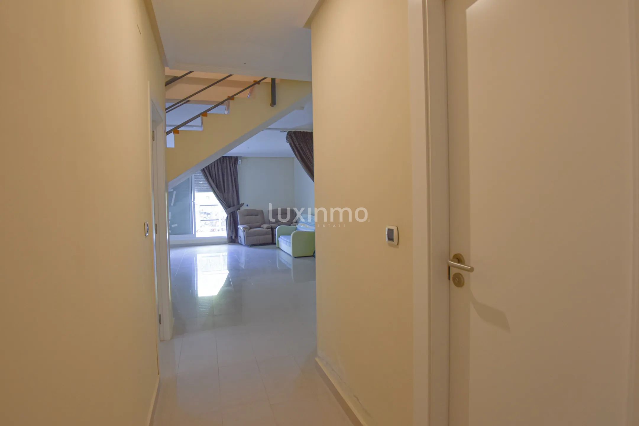 Geräumiges Stadthaus mit Meerblick zu verkaufen in Mascarat Altea — photo 37