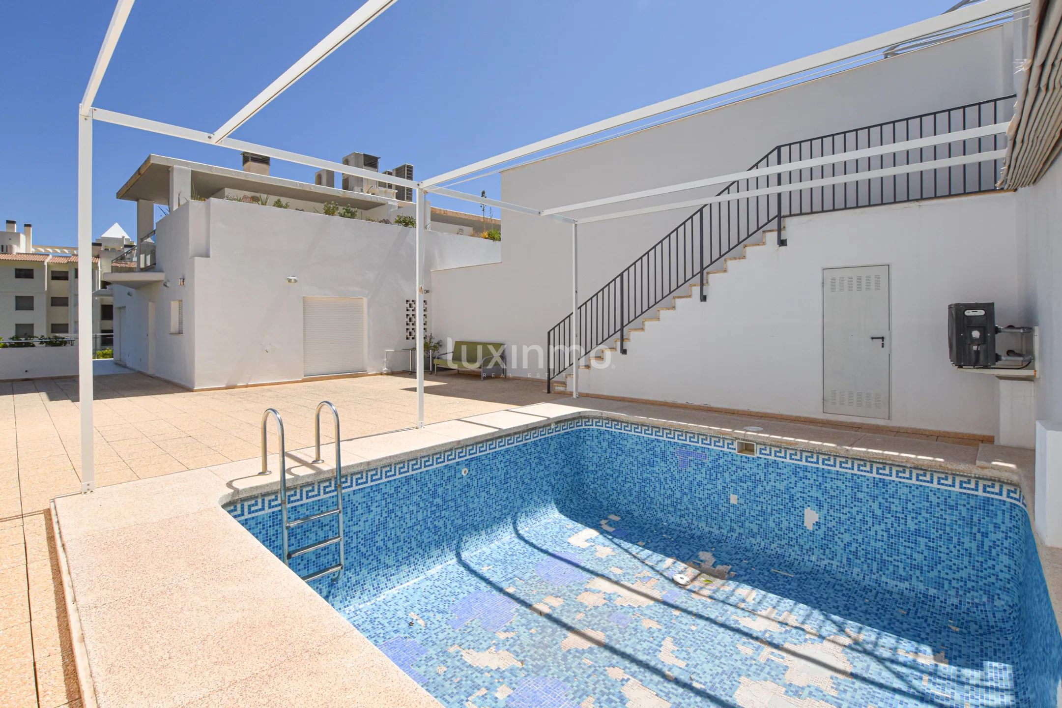 Geräumiges Stadthaus mit Meerblick zu verkaufen in Mascarat Altea — photo 5