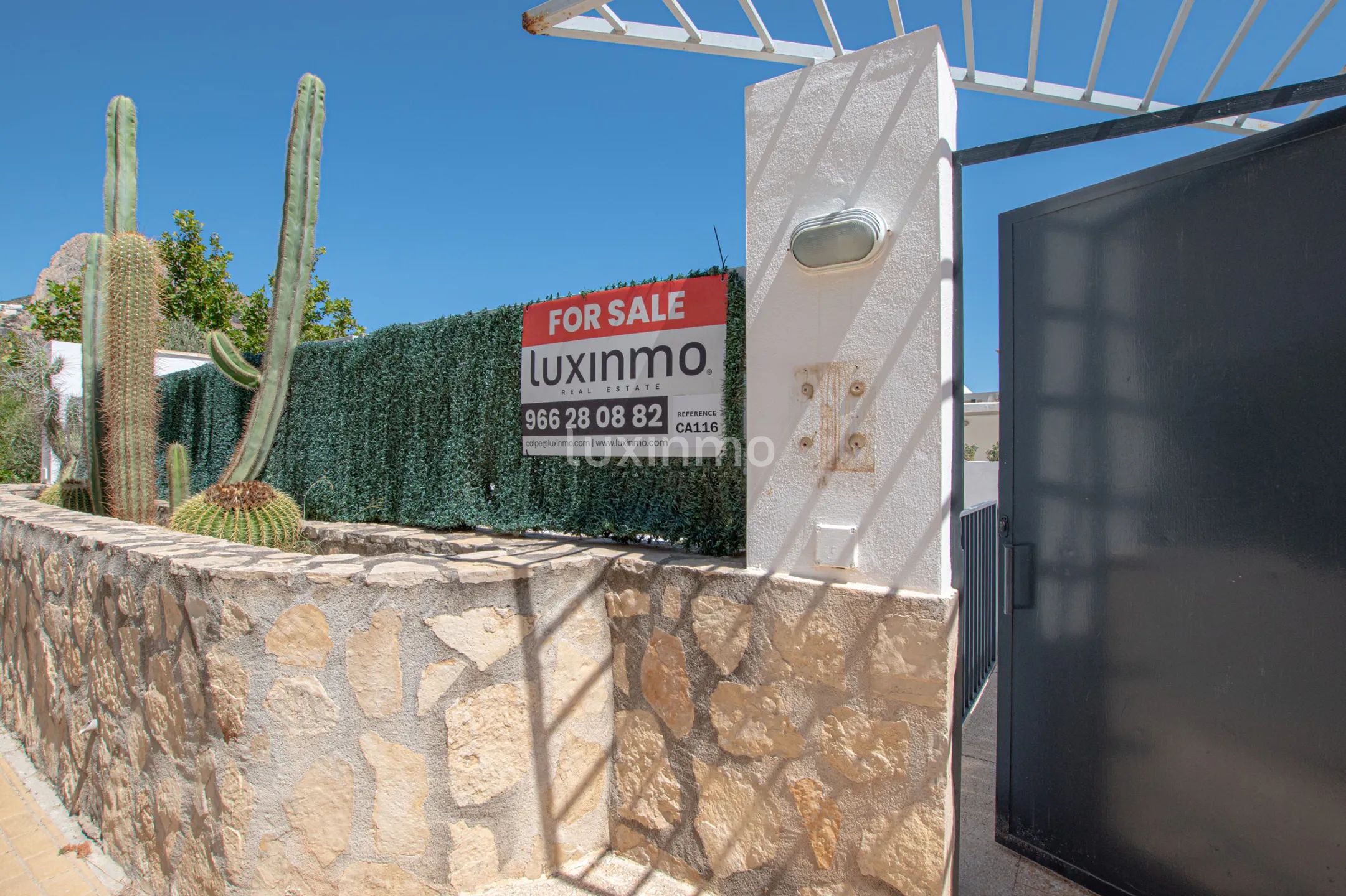 Geräumiges Stadthaus mit Meerblick zu verkaufen in Mascarat Altea — photo 2