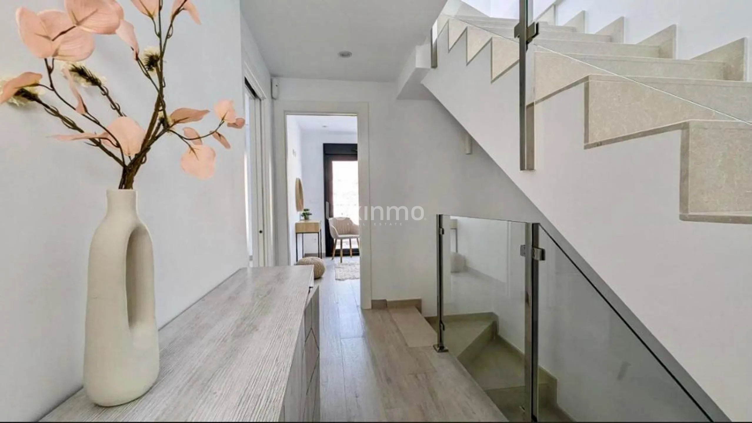 Semi-Detached House with Private Pool — photo 12