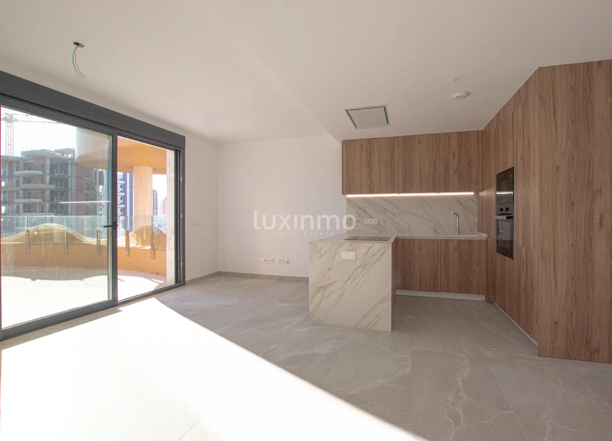 Modern flat with sea views in Calpe — photo 4