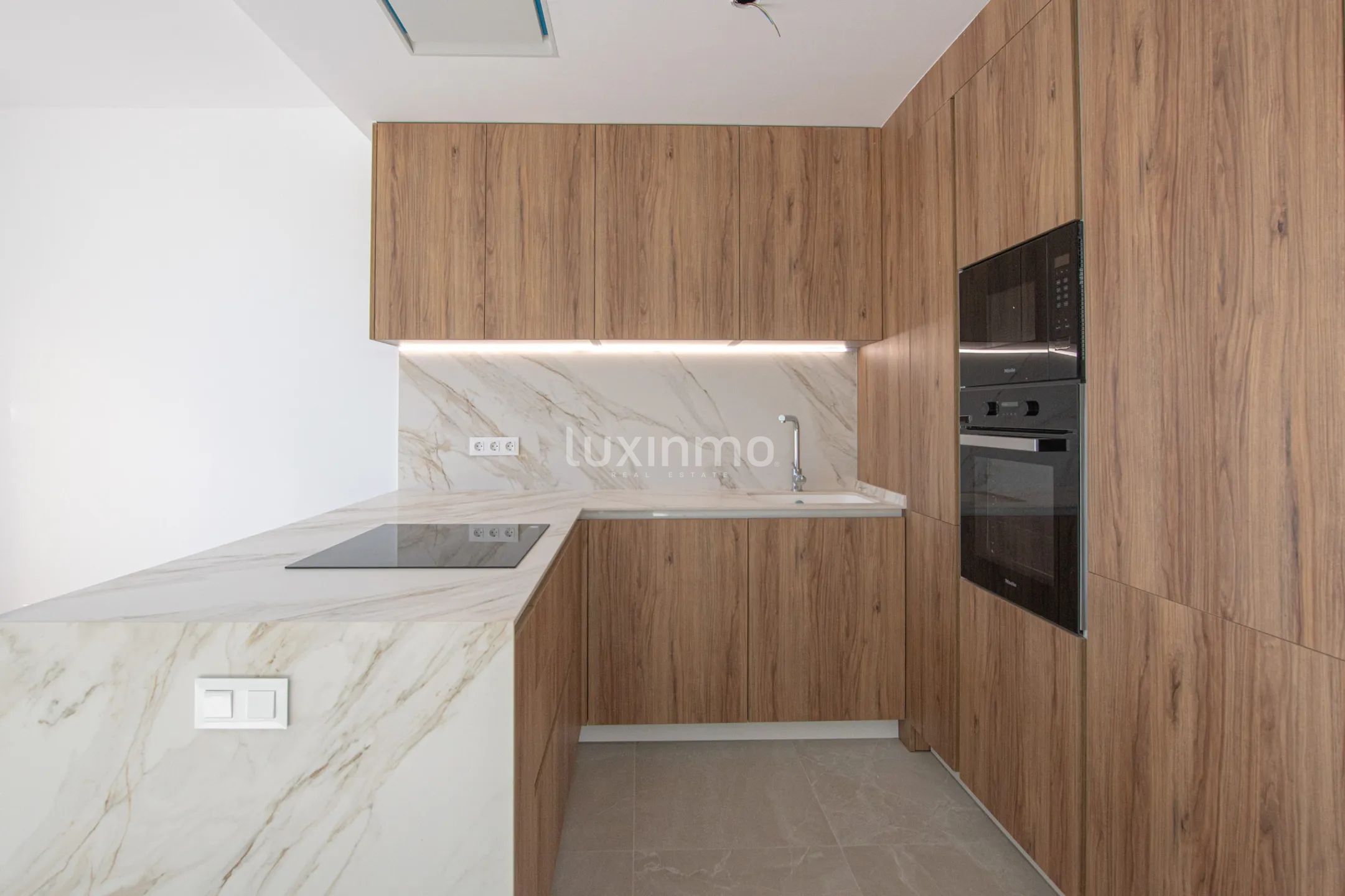 Modern flat with sea views in Calpe — photo 5