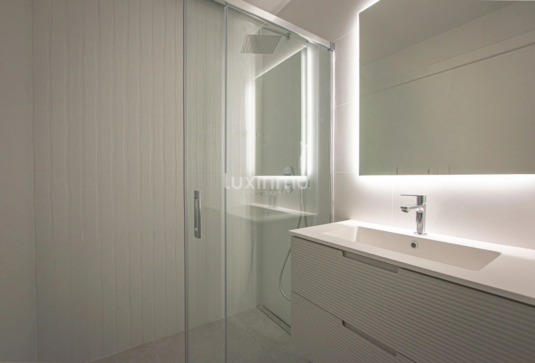 Modern flat with sea views in Calpe — photo 15