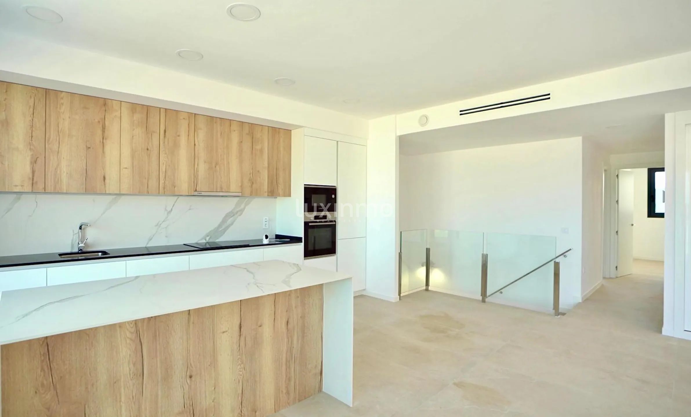 Duplex med utsikt över horisonten i Camporrosso Serpentine — photo 3