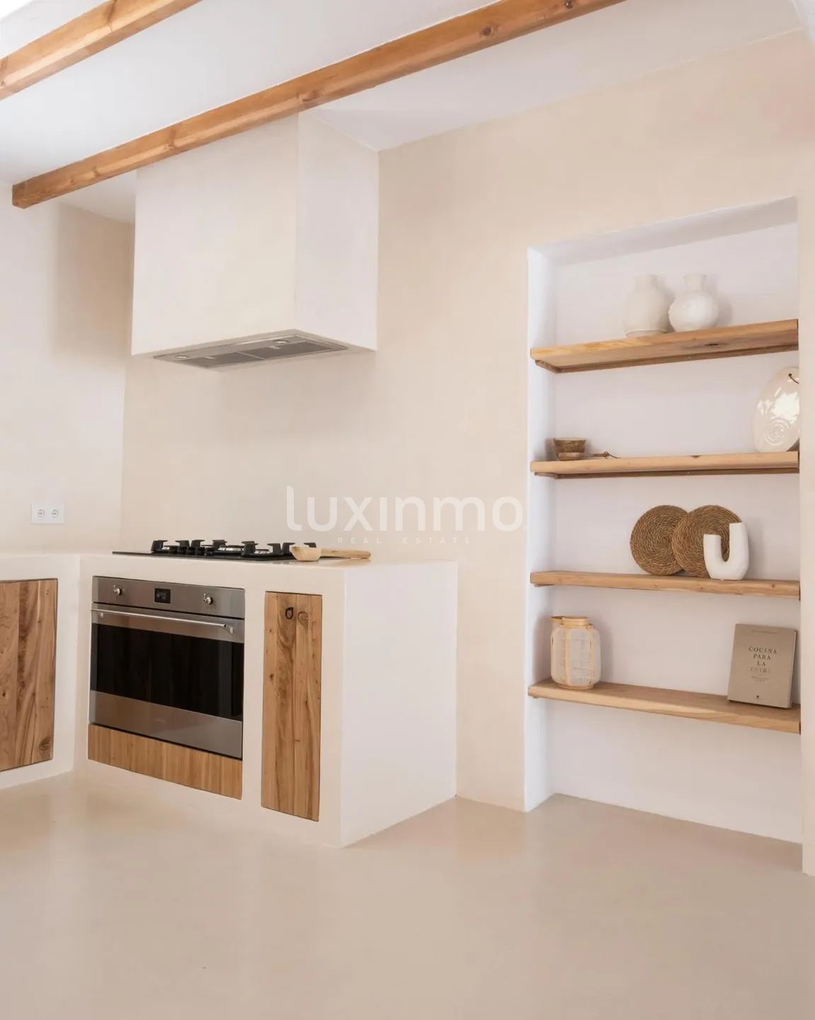 Drie Charmante Onafhankelijke Villa's Ibiza-stijl naast Golf Club, Ibiza — photo 34