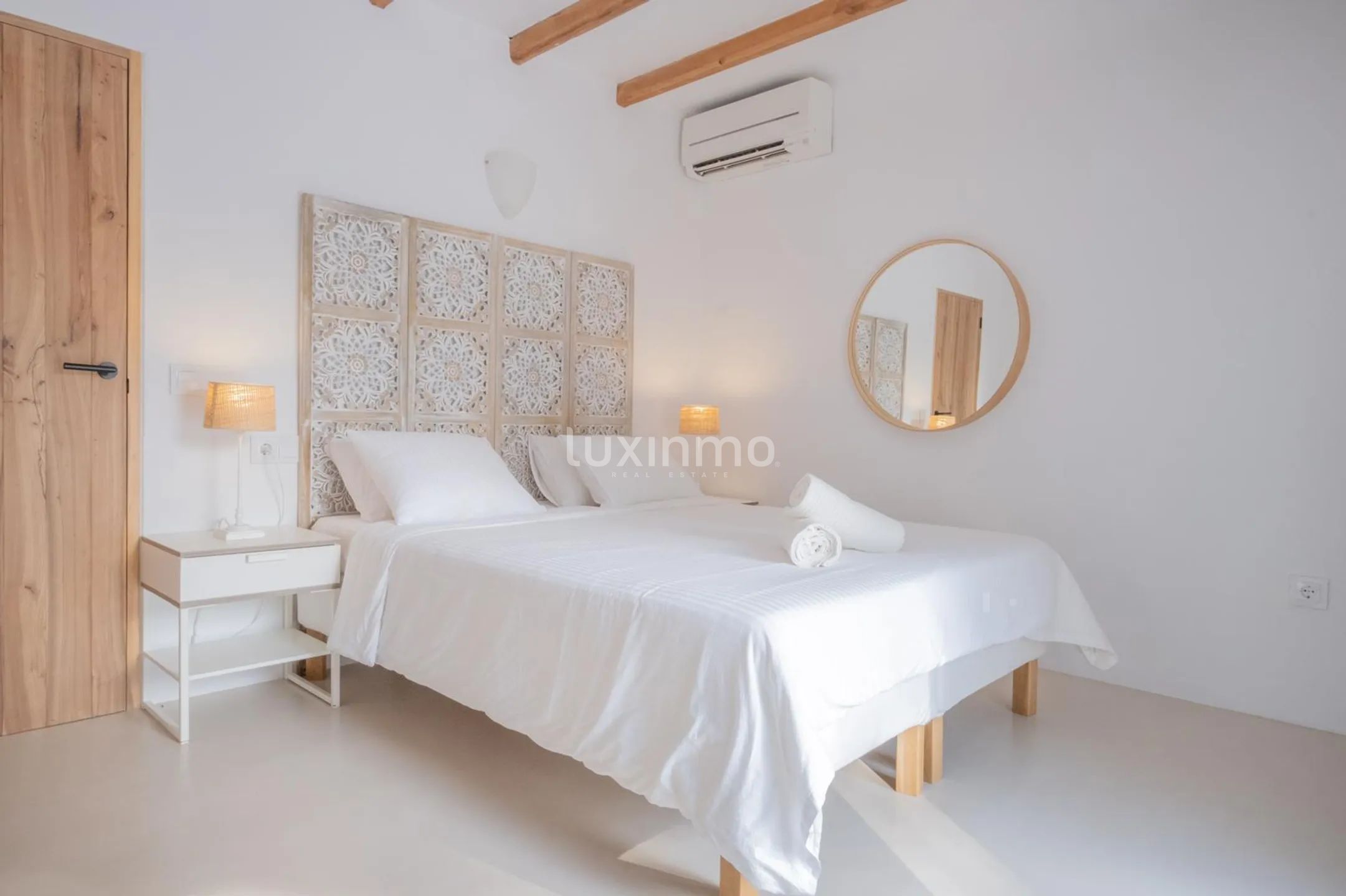 Drie Charmante Onafhankelijke Villa's Ibiza-stijl naast Golf Club, Ibiza — photo 23