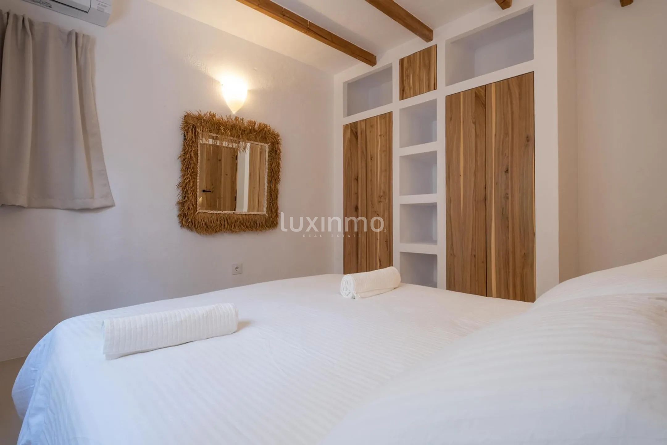 Drie Charmante Onafhankelijke Villa's Ibiza-stijl naast Golf Club, Ibiza — photo 27