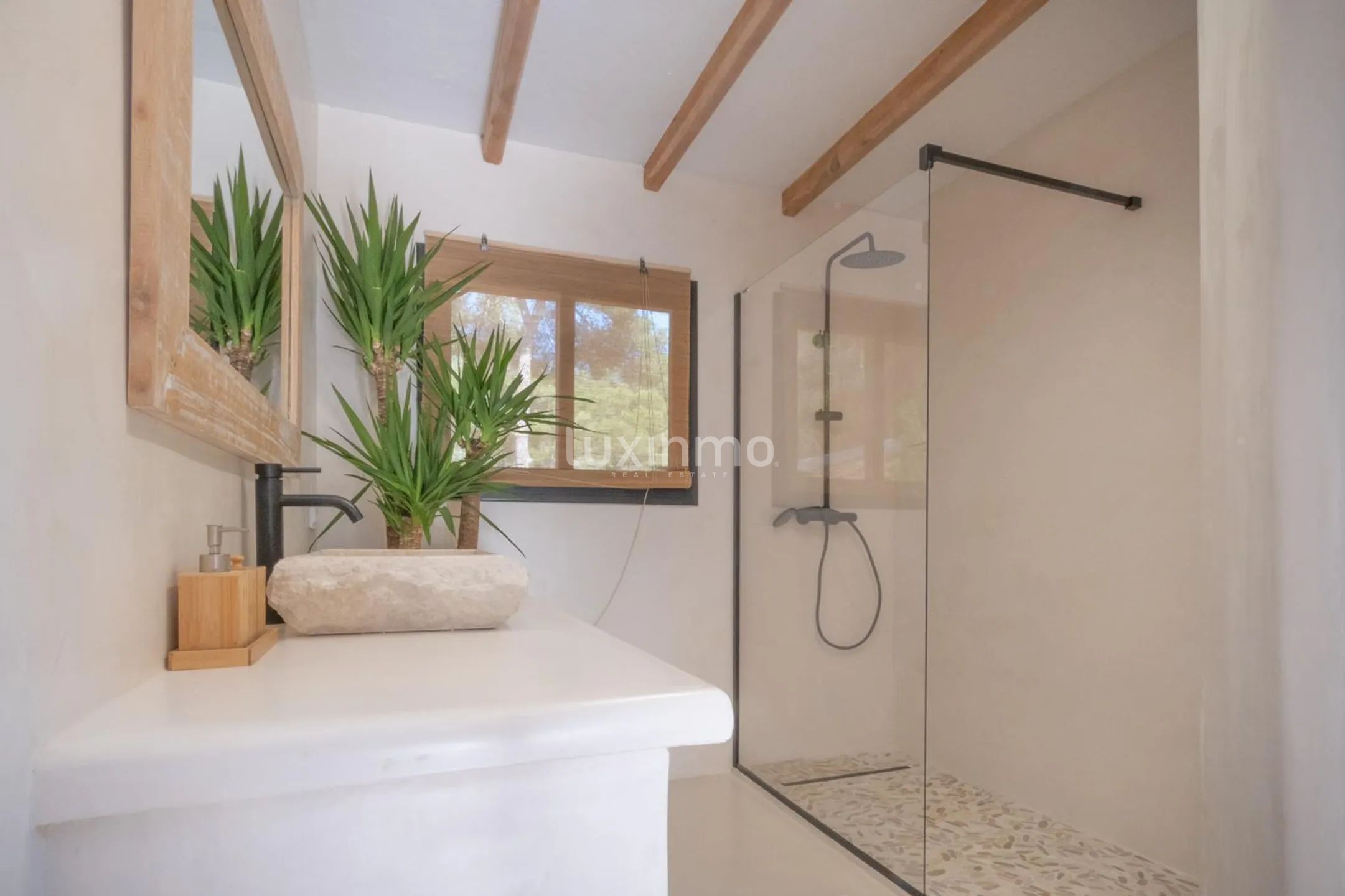 Drie Charmante Onafhankelijke Villa's Ibiza-stijl naast Golf Club, Ibiza — photo 29