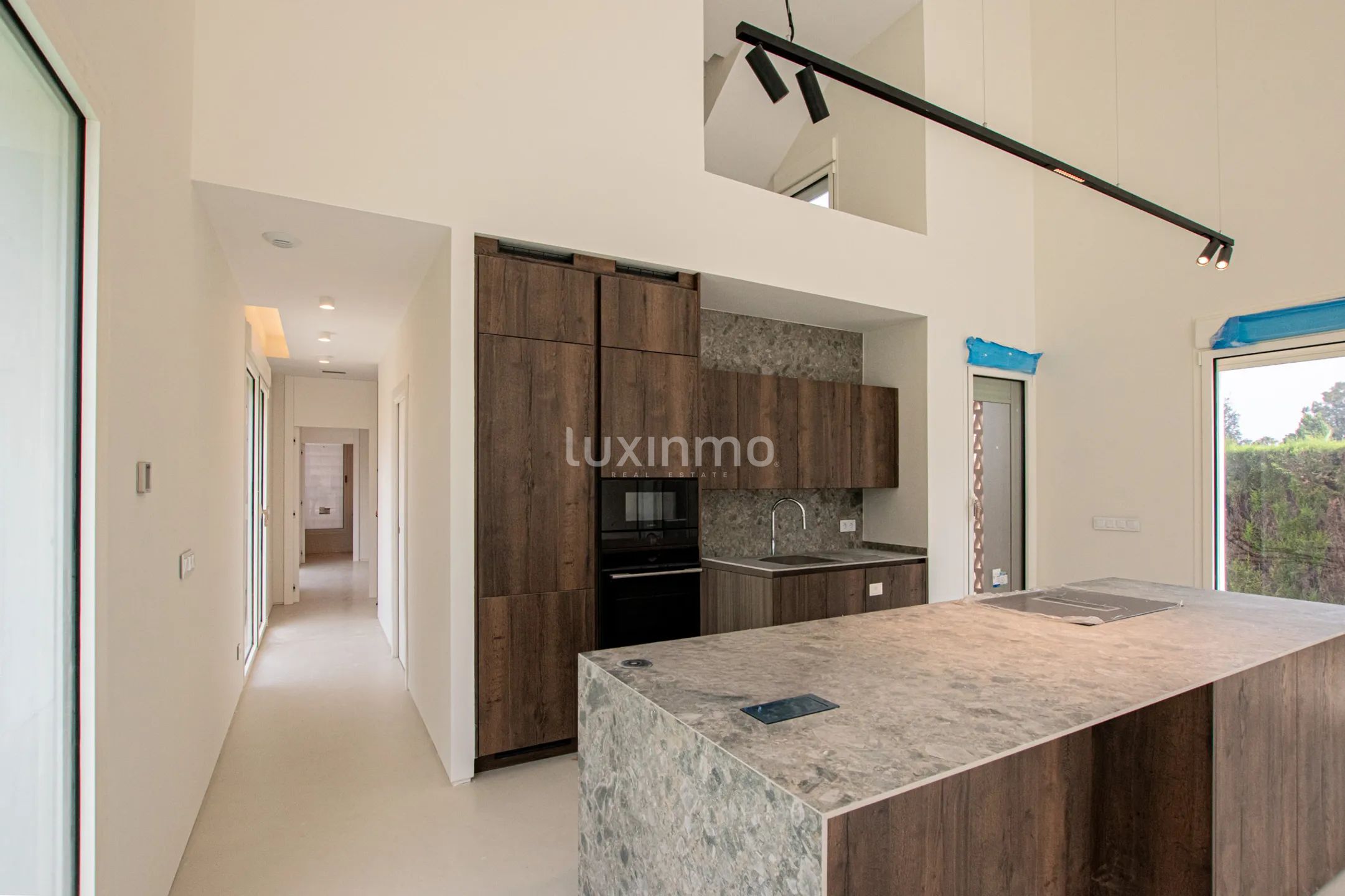 New Ibicenco Style villa for sale in Oliva Nova — photo 9