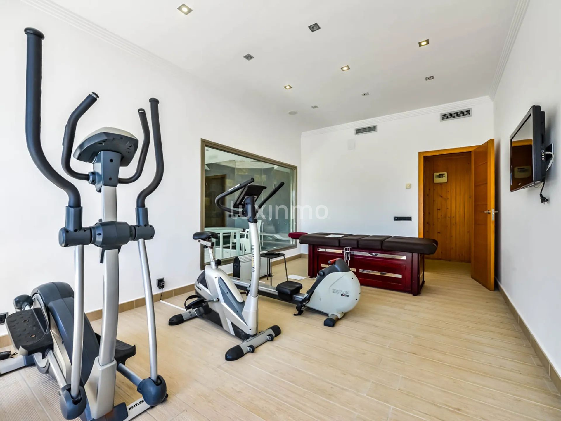 Stunning Villa for rent with open views to the sea in Benissa Fustera — photo 45