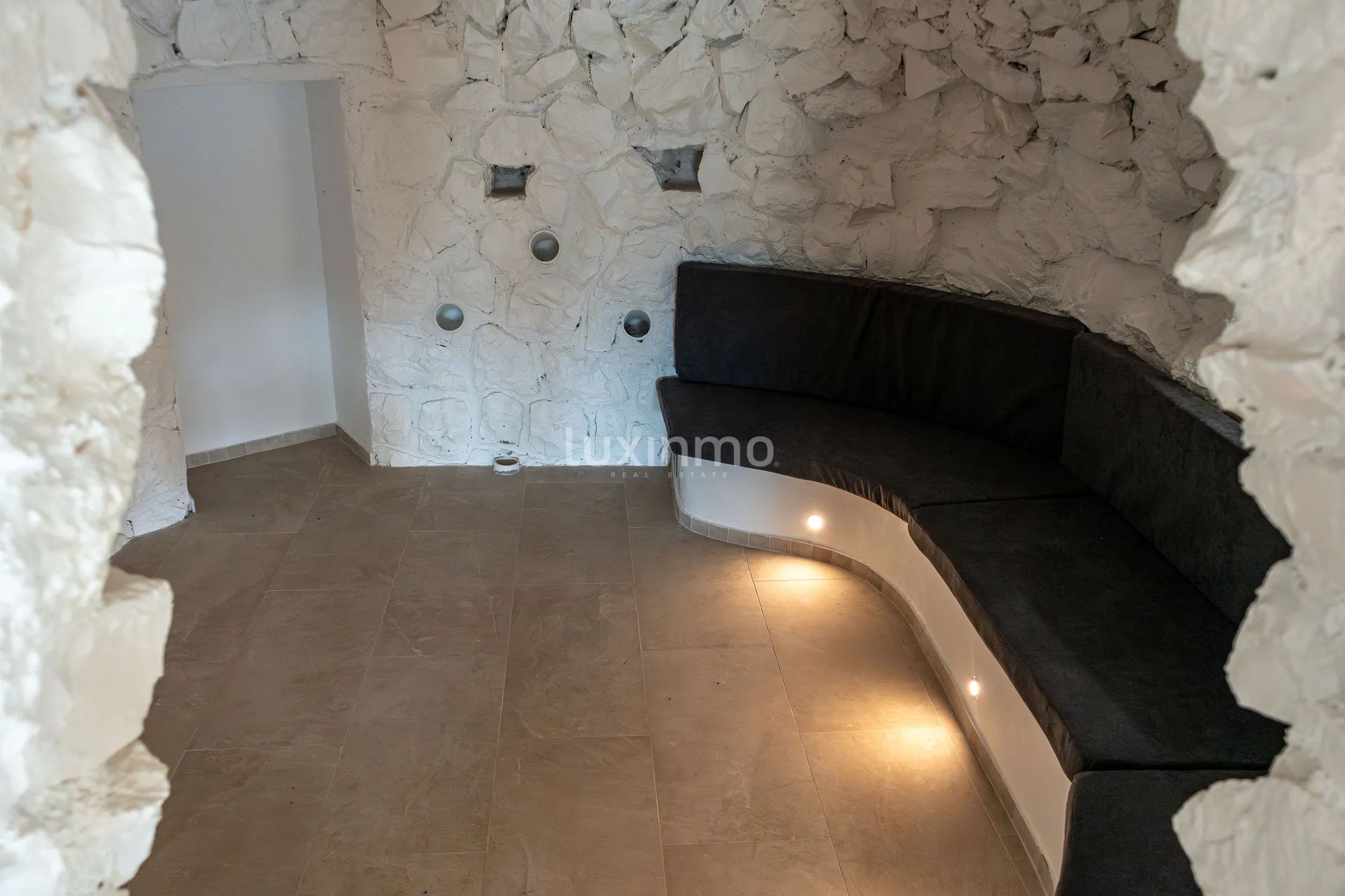 Luksusowa willa w stylu odosobnienia w Altei — photo 34