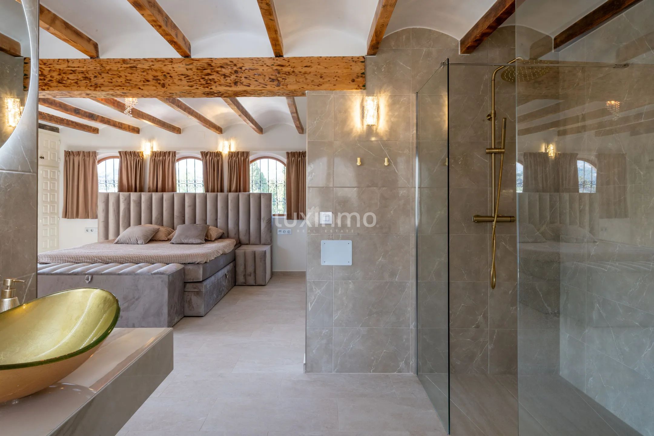 Luksusowa willa w stylu odosobnienia w Altei — photo 24