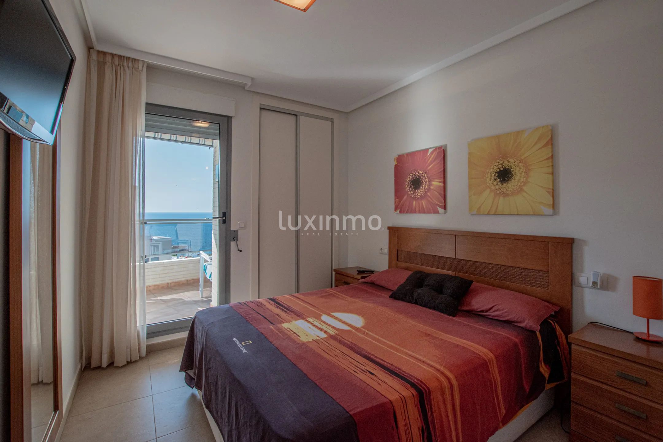 Flat with sea view for sale in Calpe — photo 10