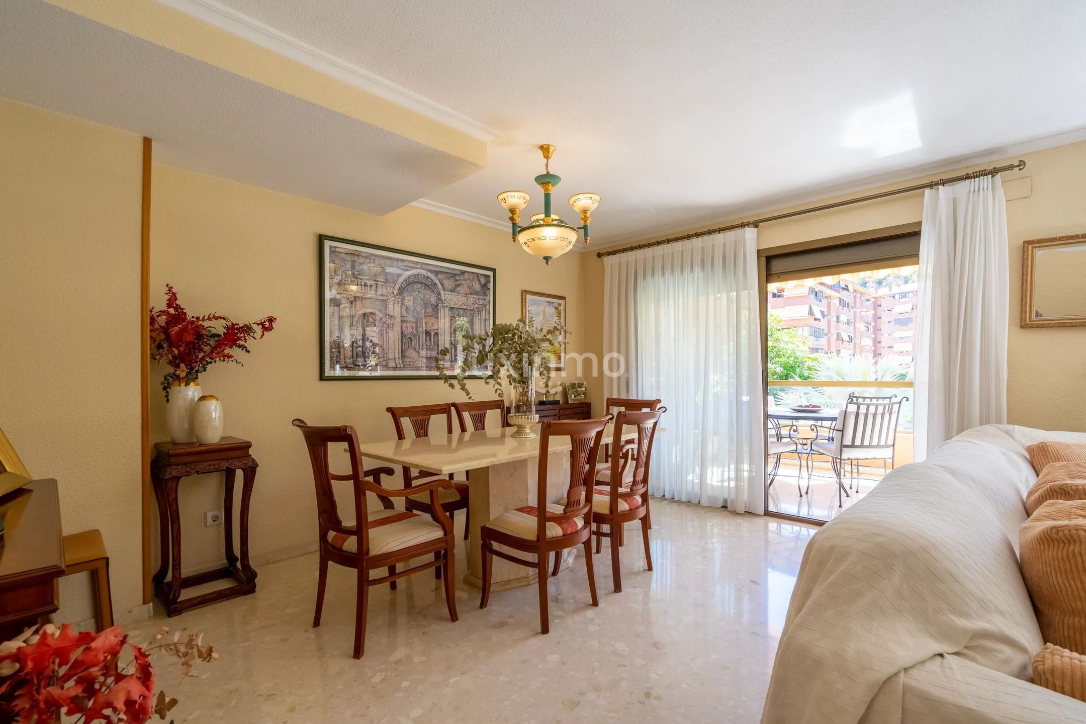 Spacieux appartement de 5 chambres avec vue imprenable sur la montagne à Alicante — photo 16