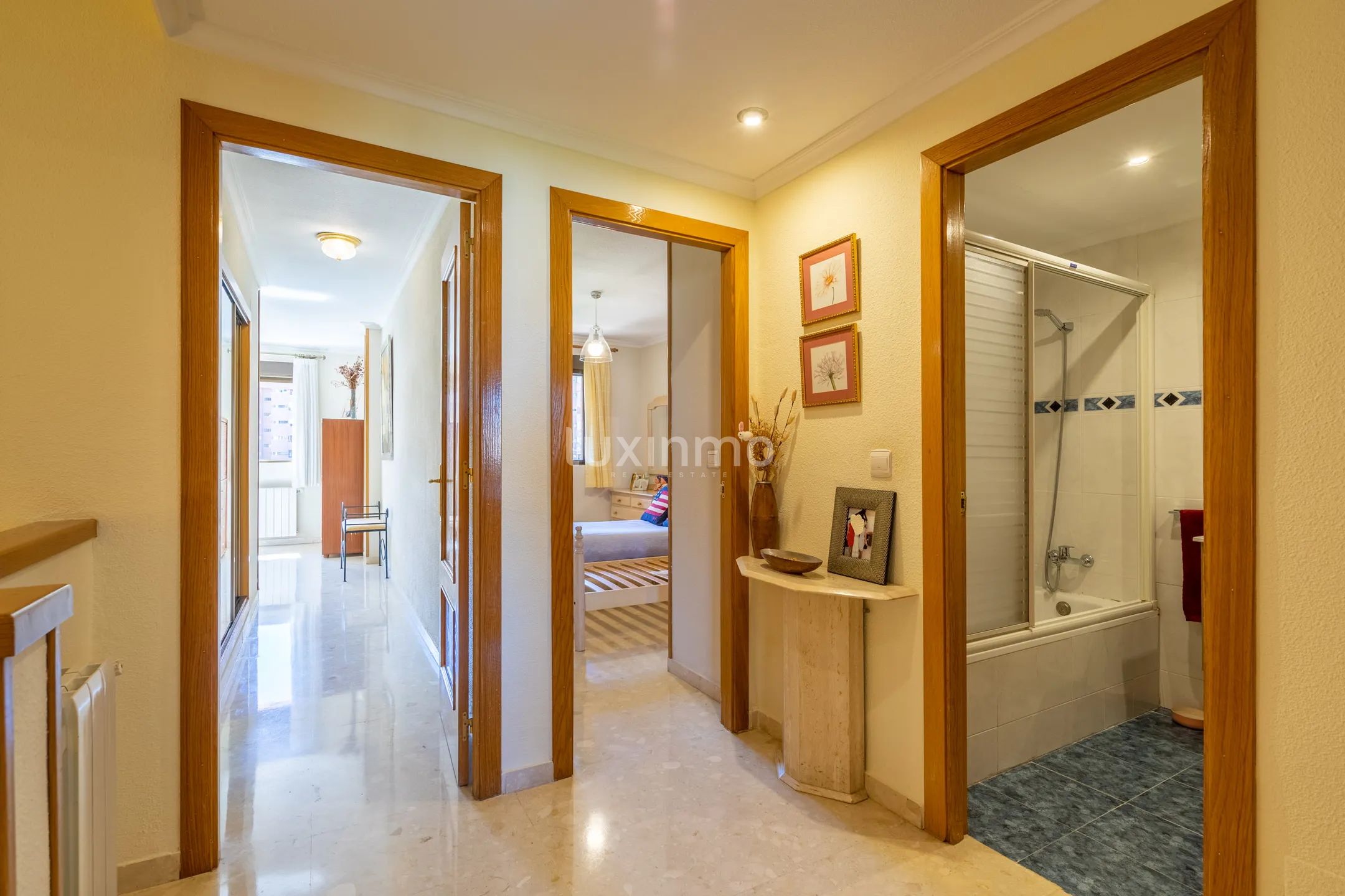 Spacieux appartement de 5 chambres avec vue imprenable sur la montagne à Alicante — photo 31