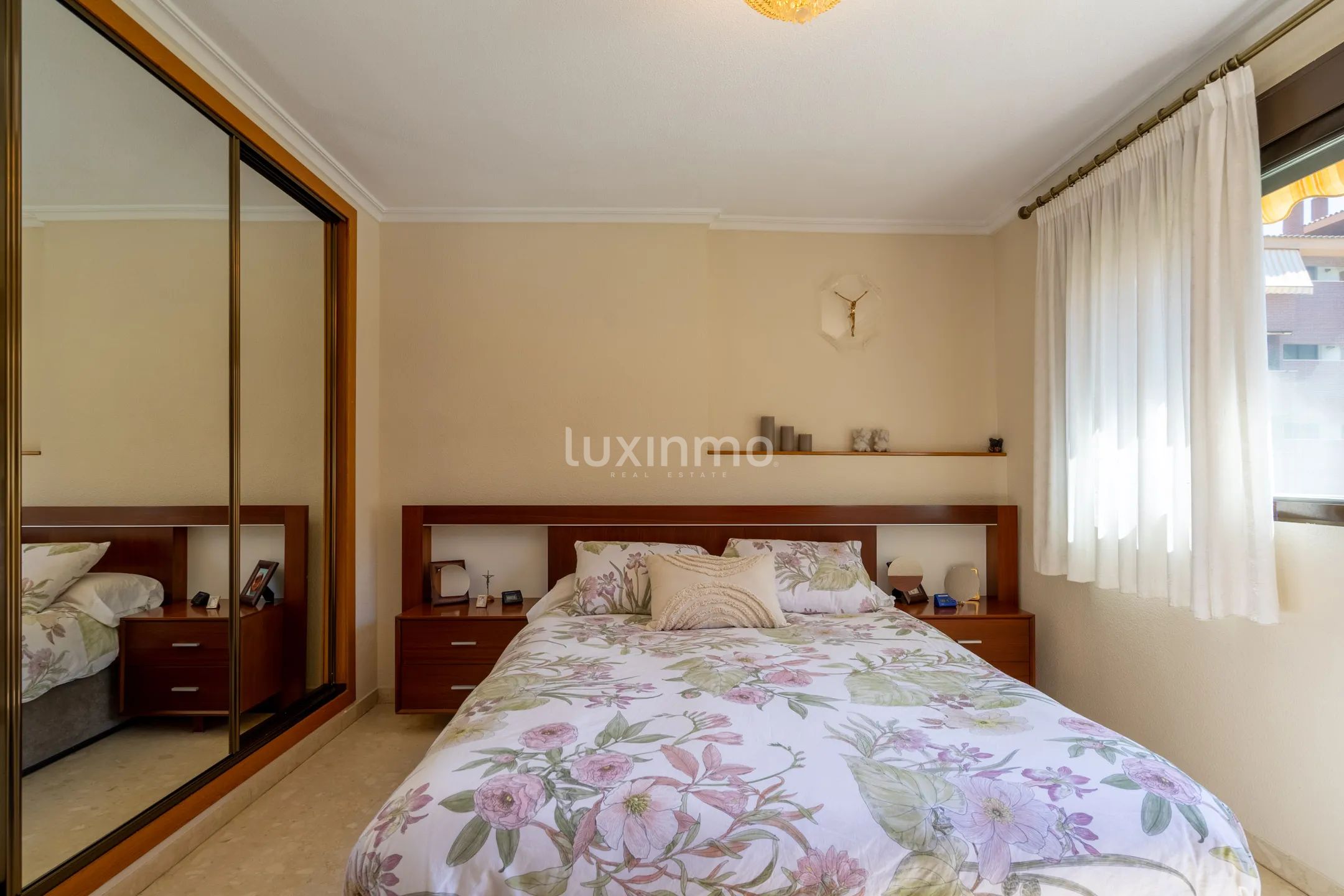 Spacieux appartement de 5 chambres avec vue imprenable sur la montagne à Alicante — photo 33