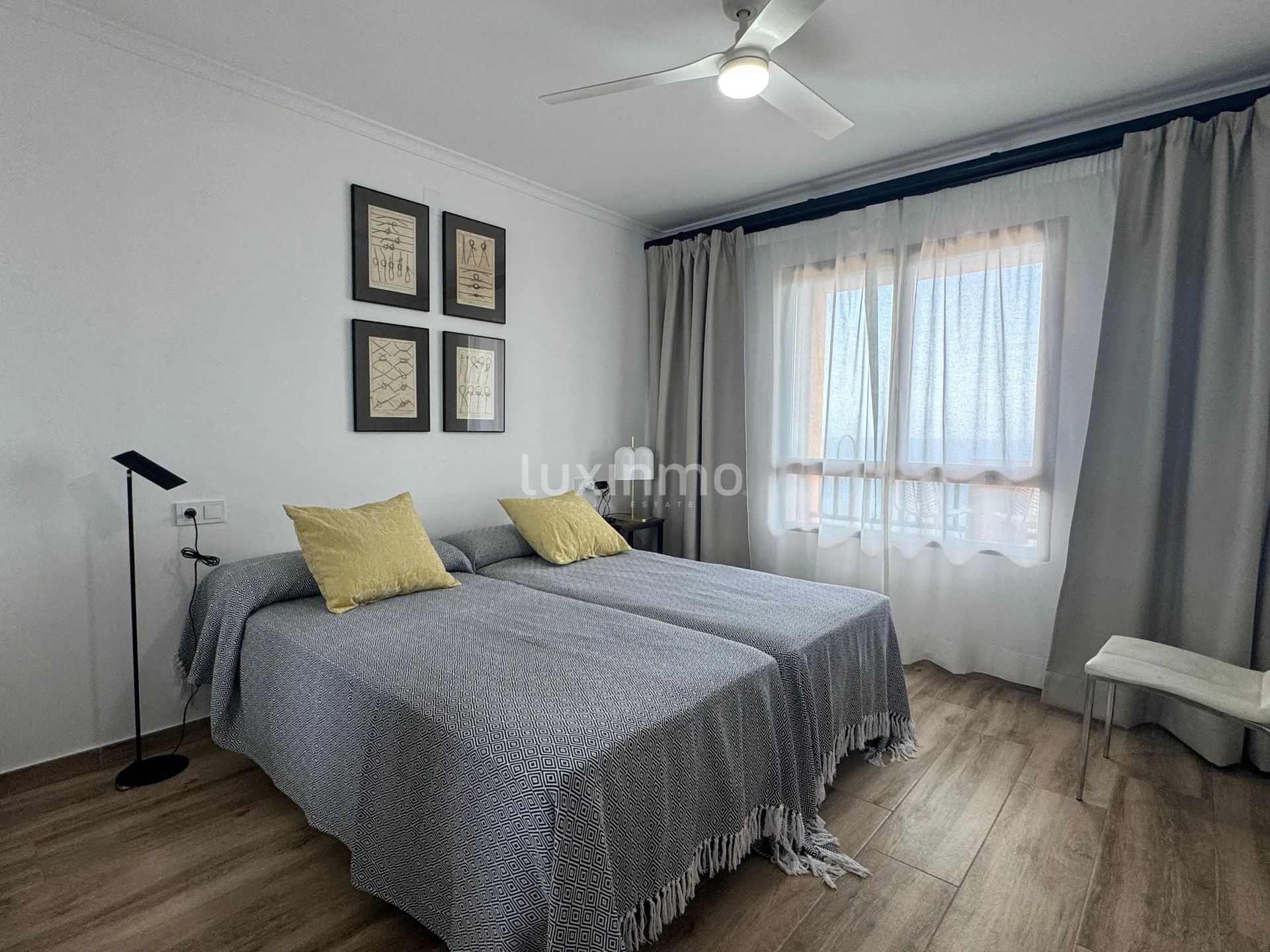 Appartement en bord de mer à louer à Mascarat — photo 10