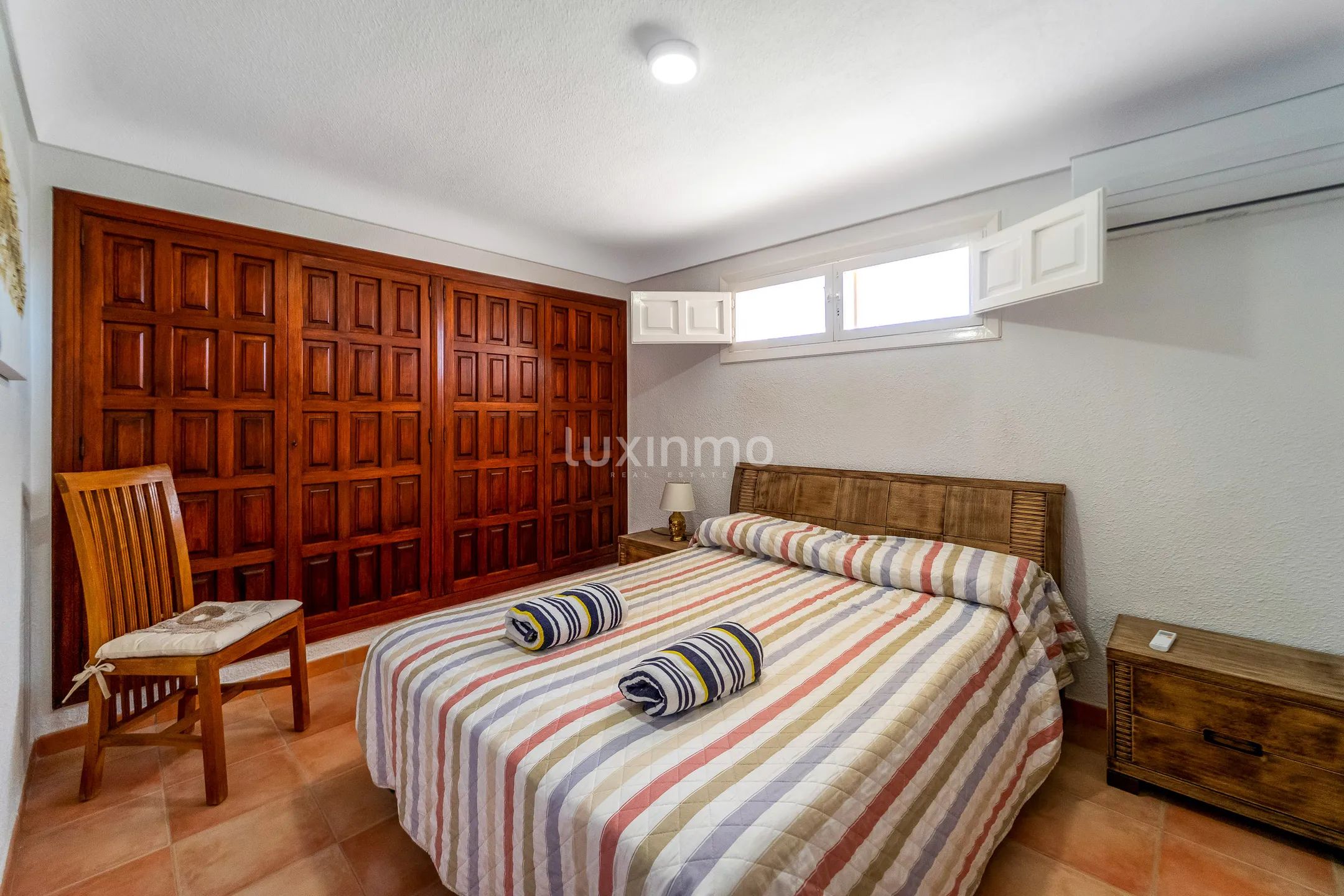 Imponerende middelhavsvilla i Altea — photo 19