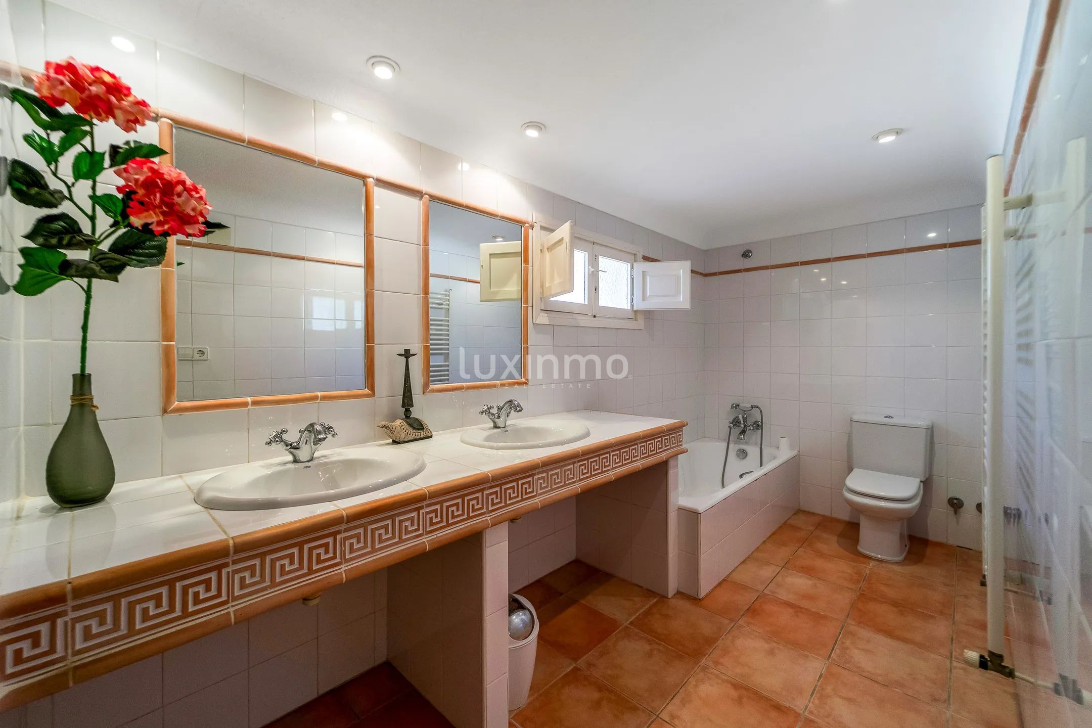 Imponerende middelhavsvilla i Altea — photo 29