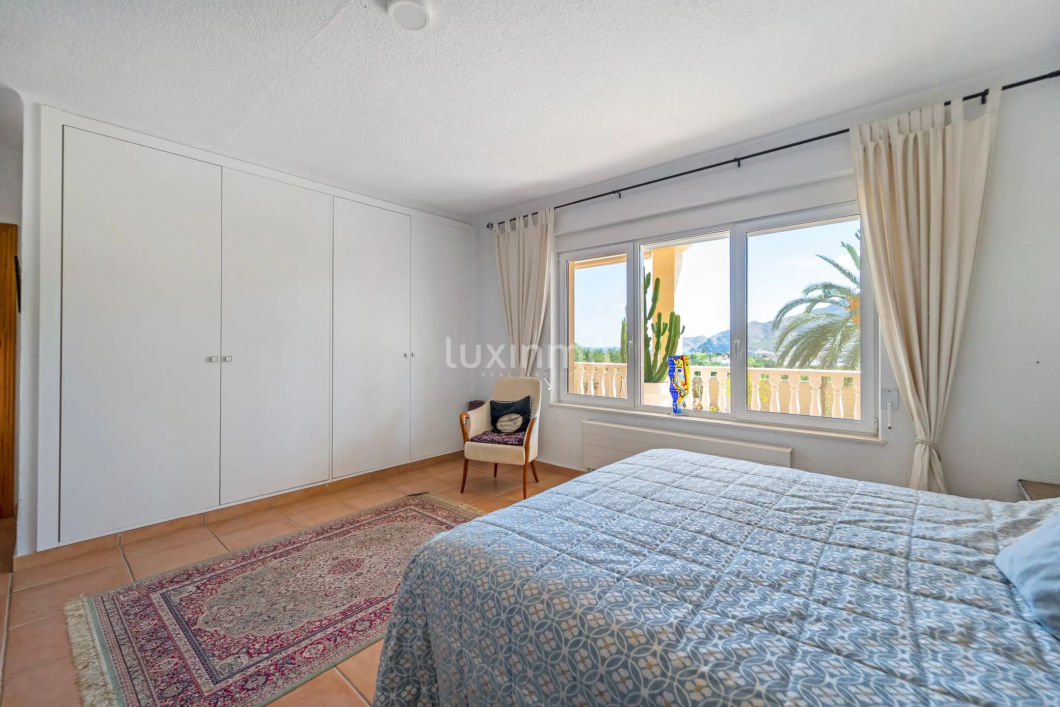Imponerende middelhavsvilla i Altea — photo 14