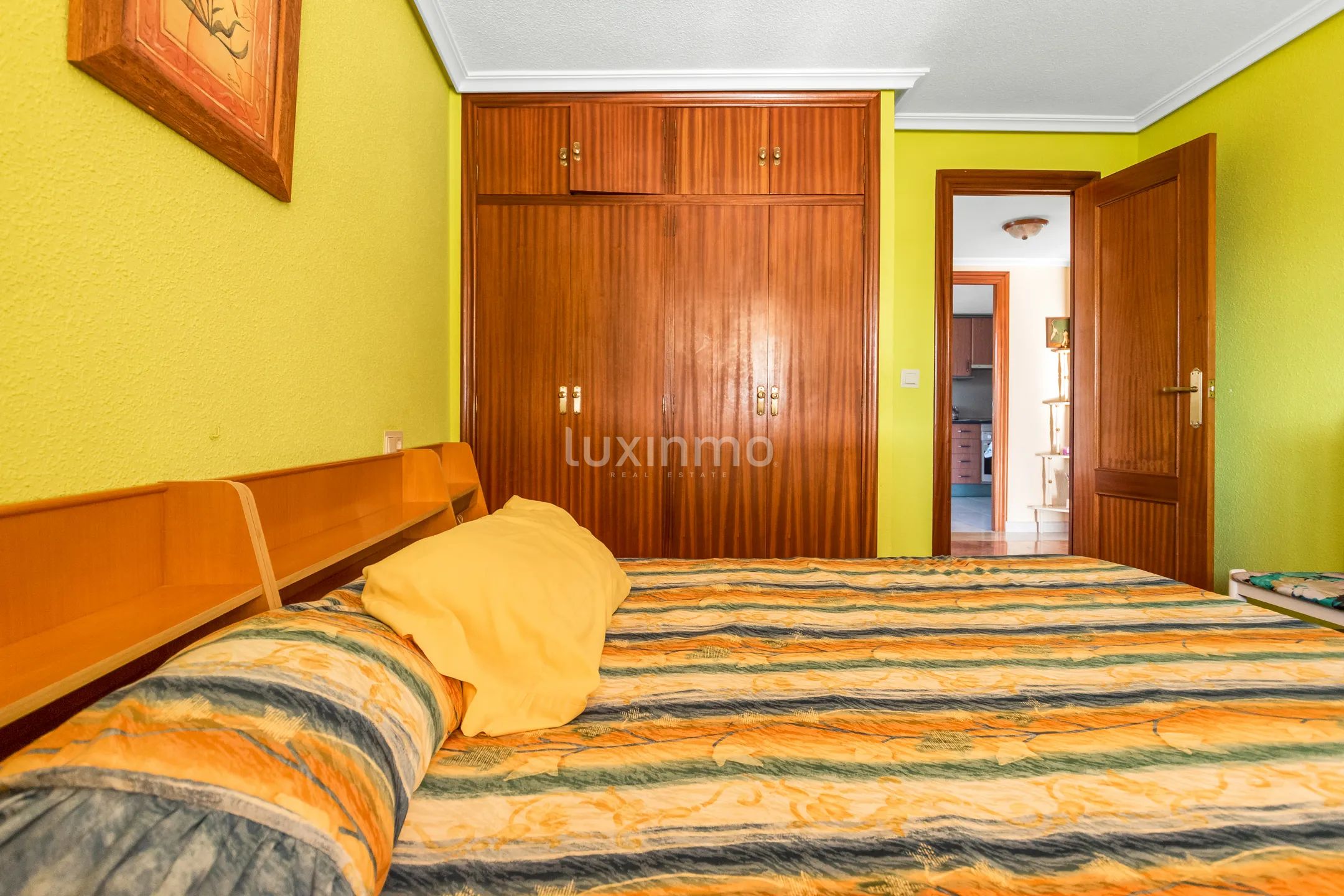 7-Bedroom detached house with stunning views in Rincón de Loix, Benidorm — photo 34