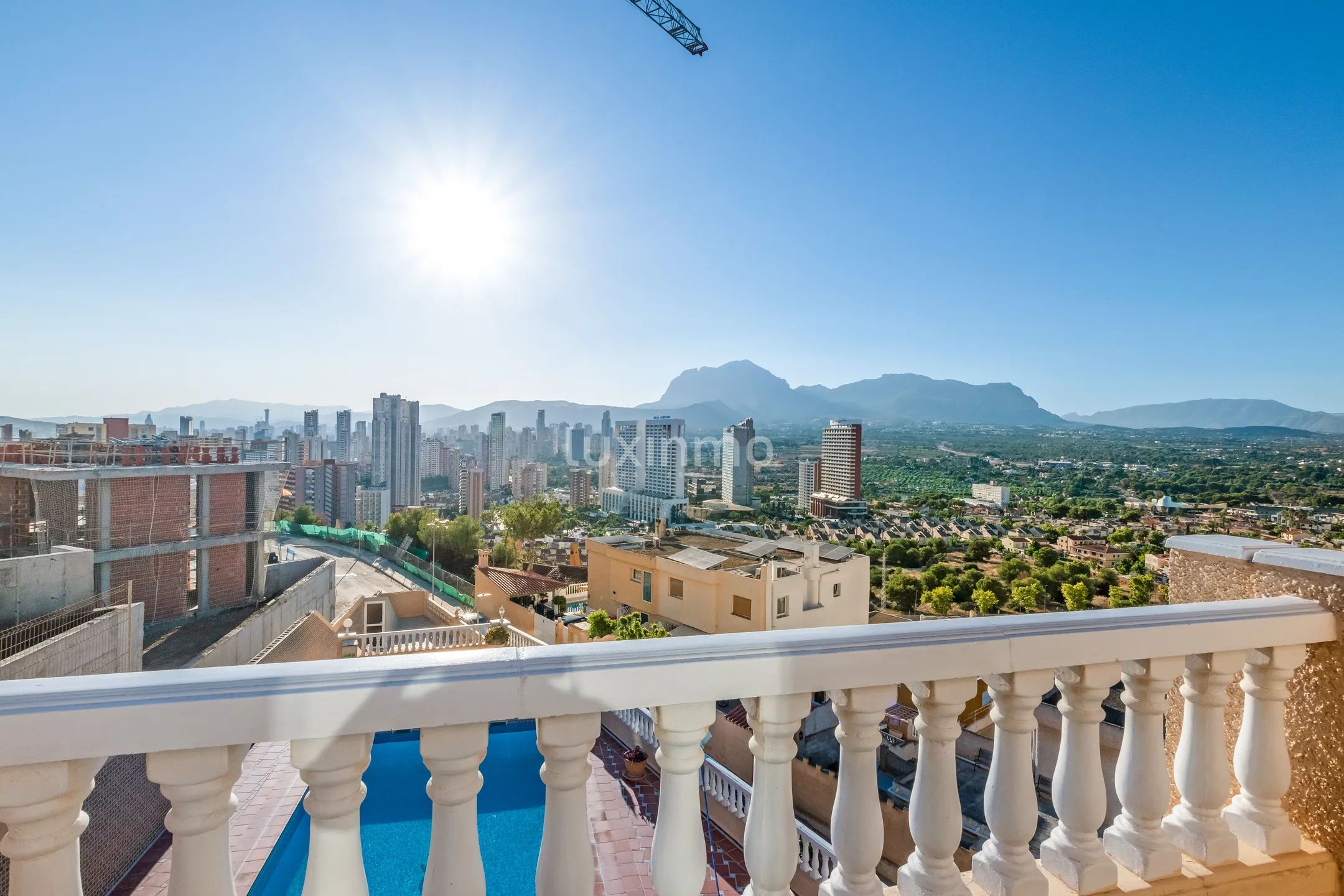 Dom wolnostojący z 7 sypialniami i pięknymi widokami w Rincón de Loix, Benidorm — photo 27