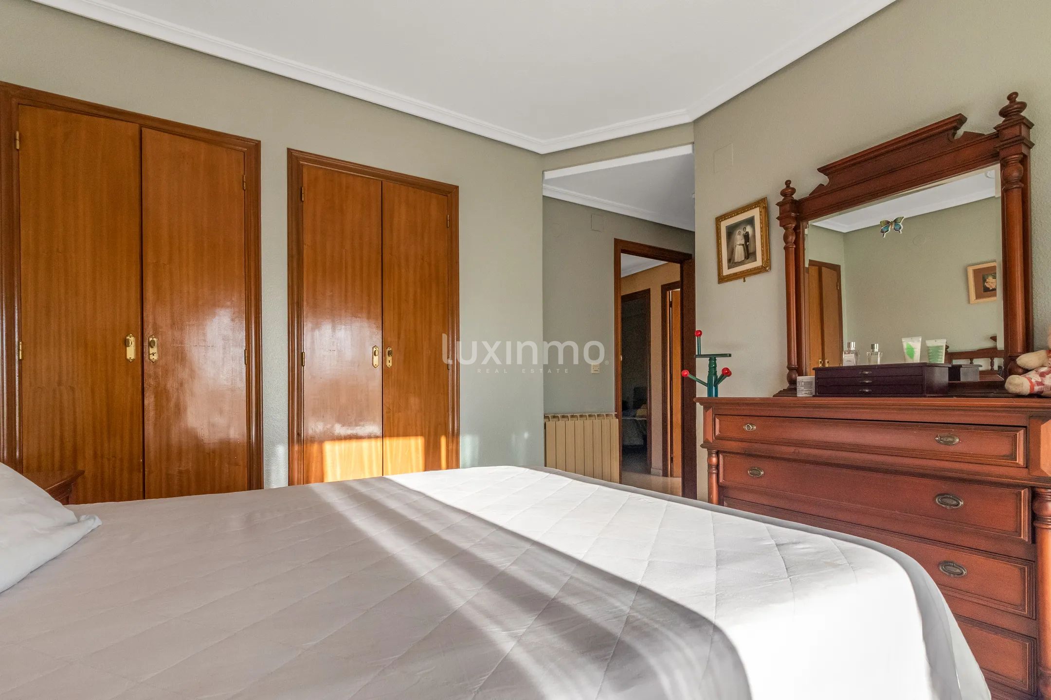 7-Bedroom detached house with stunning views in Rincón de Loix, Benidorm — photo 19