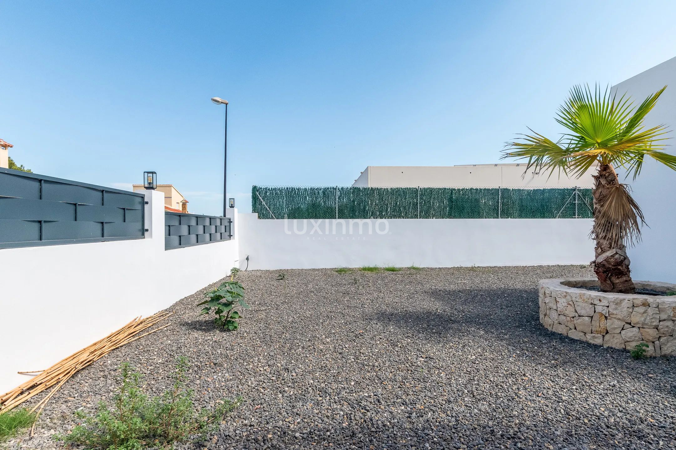 Stunning Modern villa with open views in Bello Horizonte,  La Nucia — photo 11