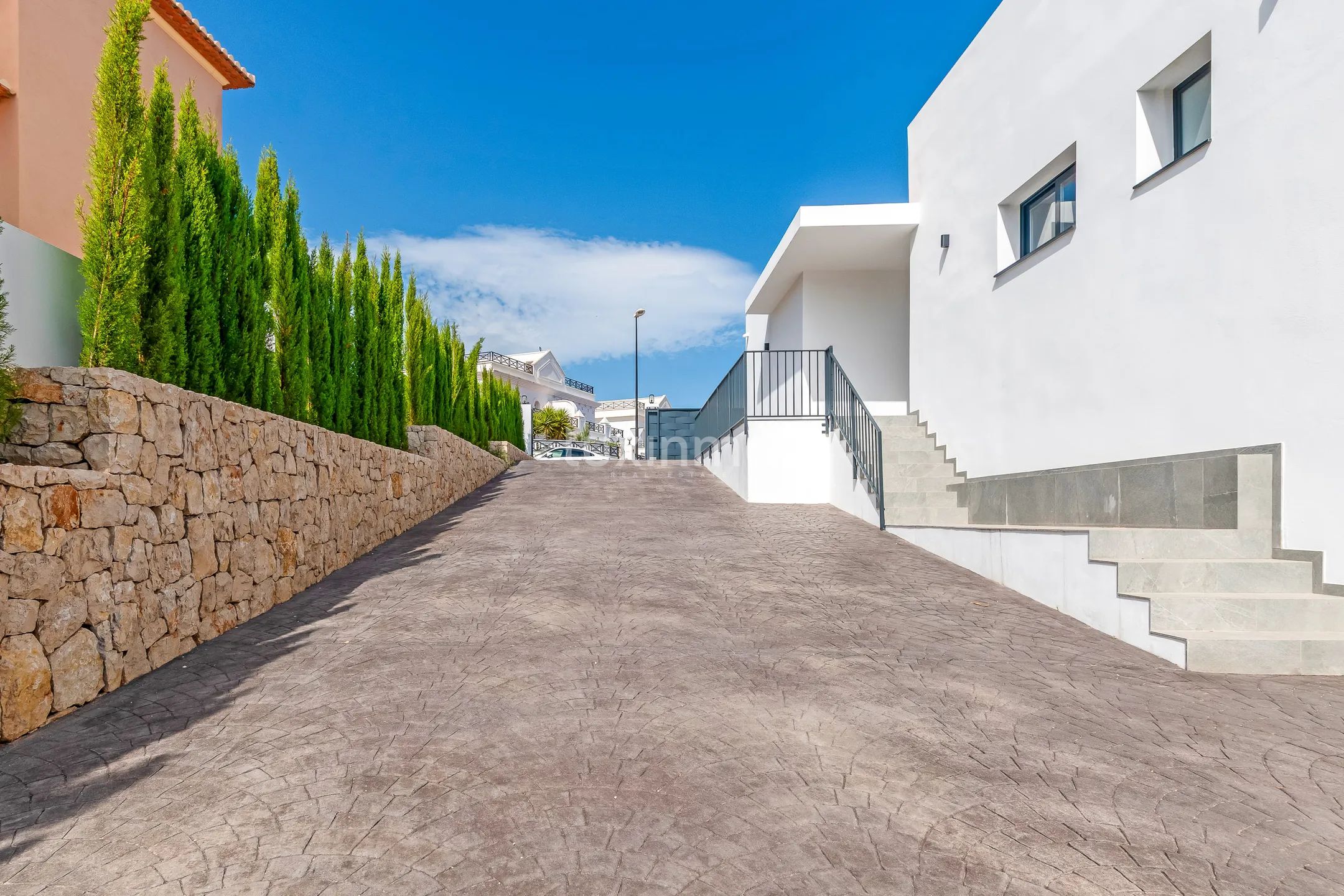 Stunning Modern villa with open views in Bello Horizonte,  La Nucia — photo 10