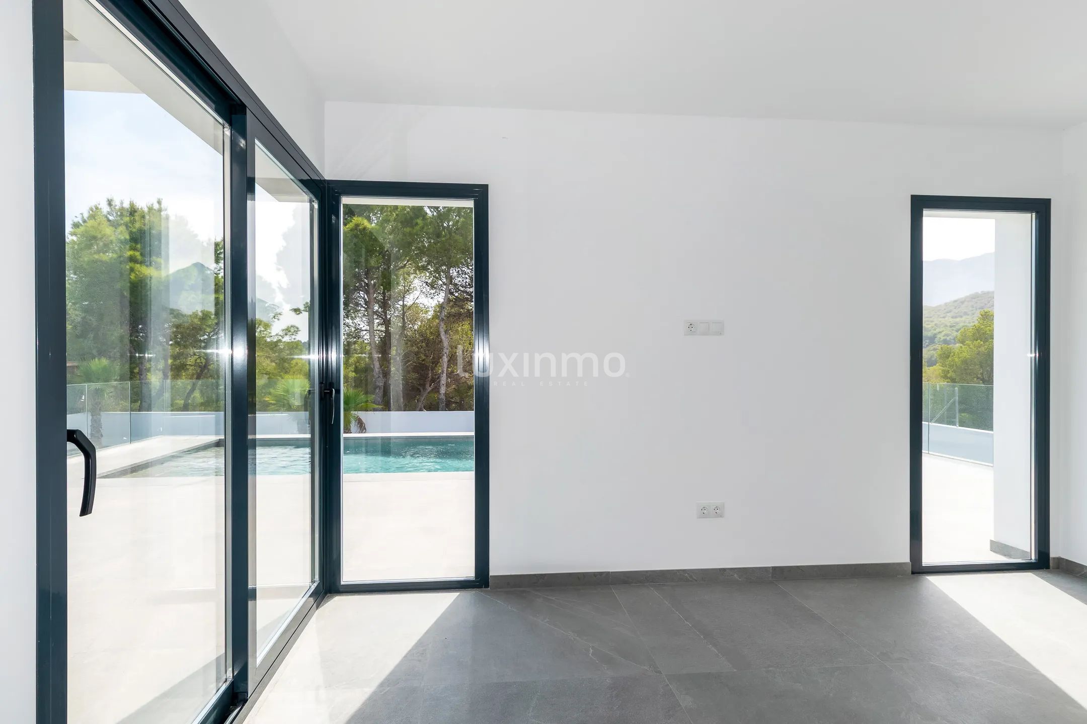 Stunning Modern villa with open views in Bello Horizonte,  La Nucia — photo 20