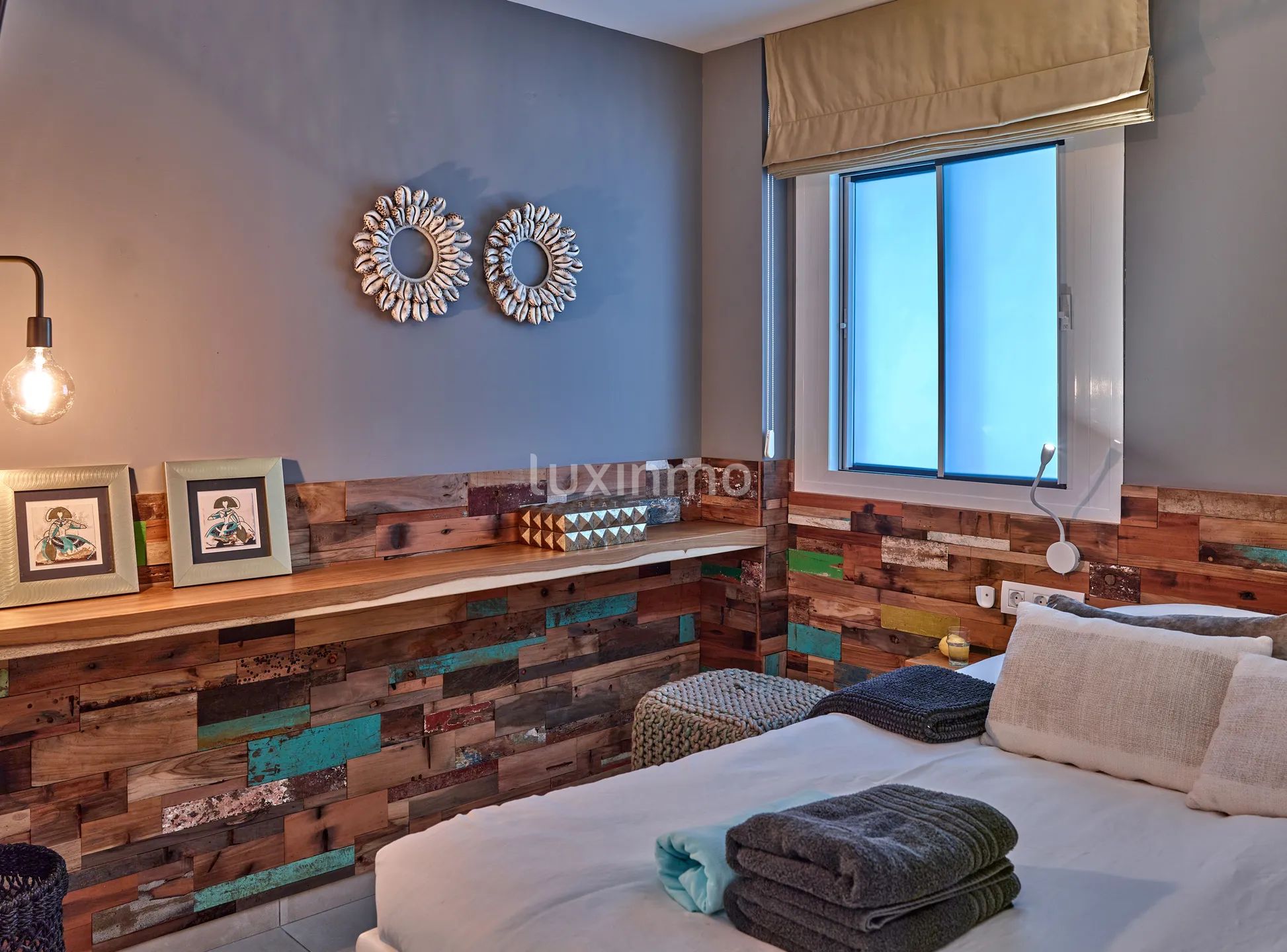 Modern Two-Bedroom Apartment with Sea View Terrace — photo 29