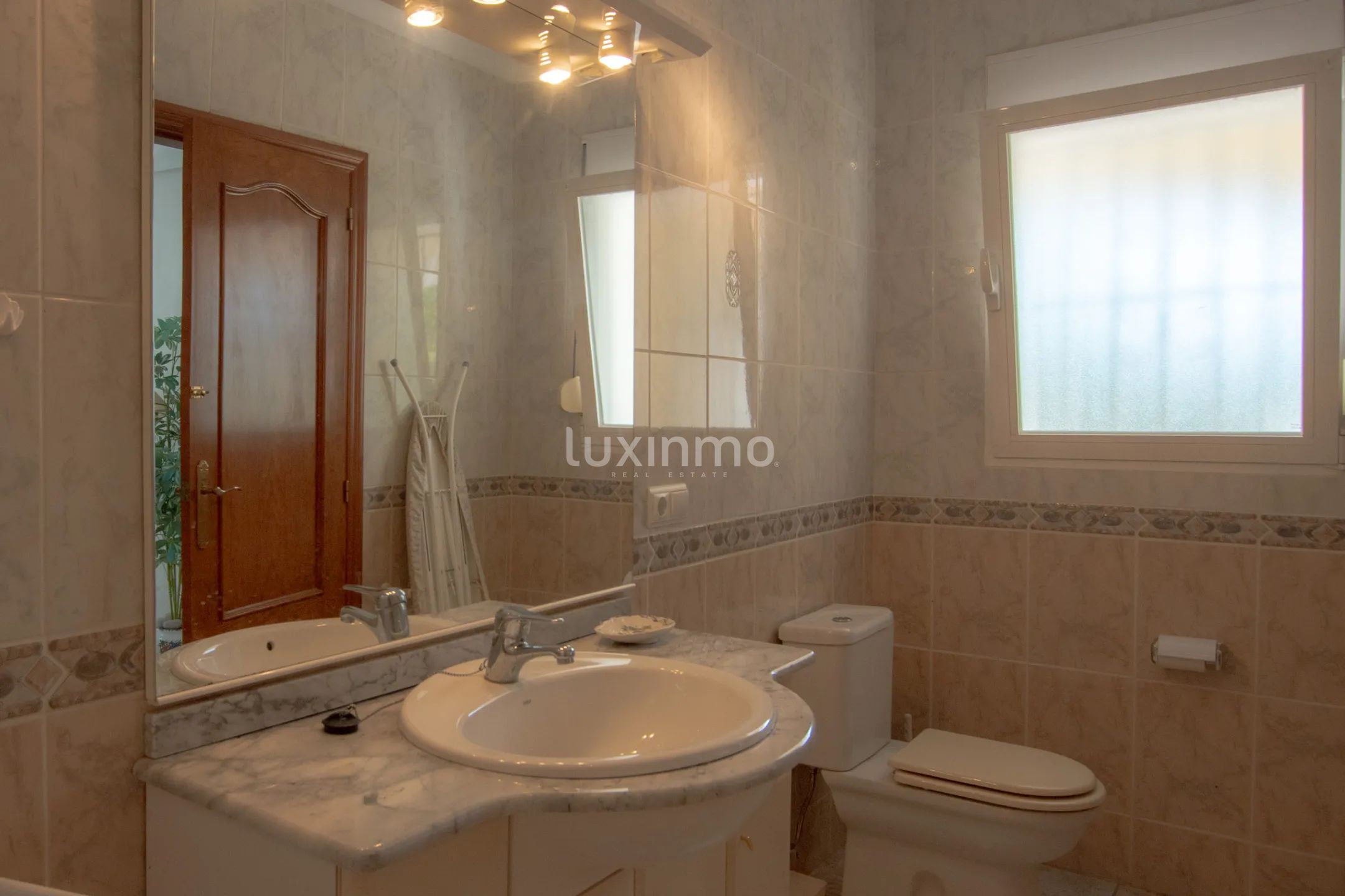 Mediterranean detached house with sea views for sale in Calpe — photo 14