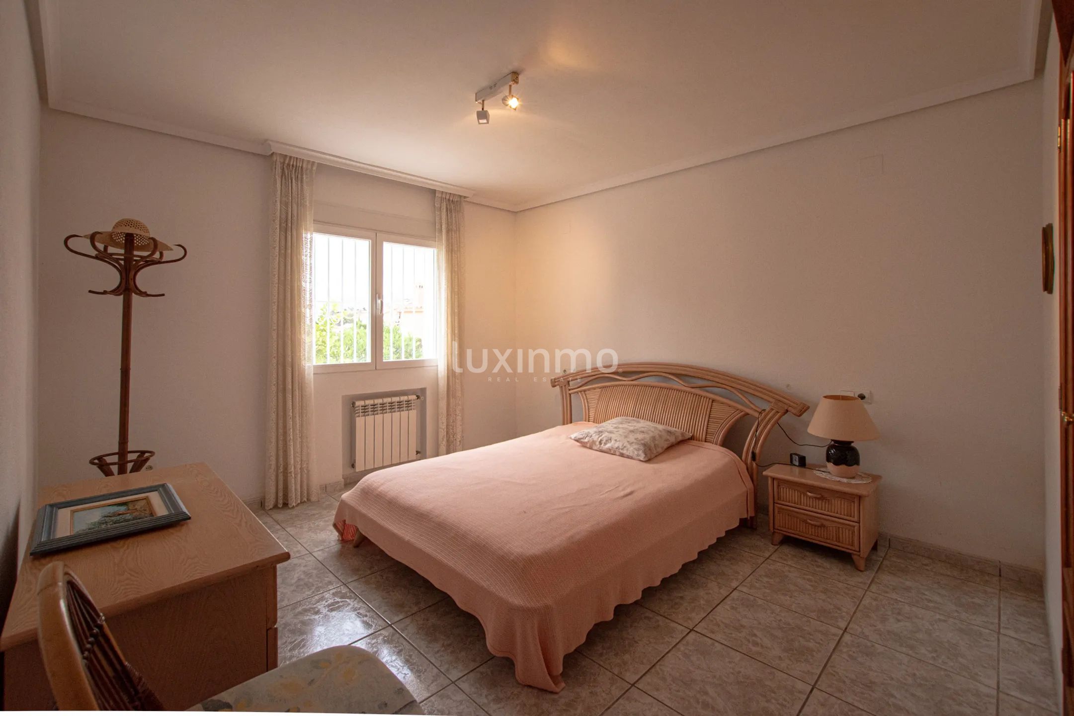 Mediterranean detached house with sea views for sale in Calpe — photo 26