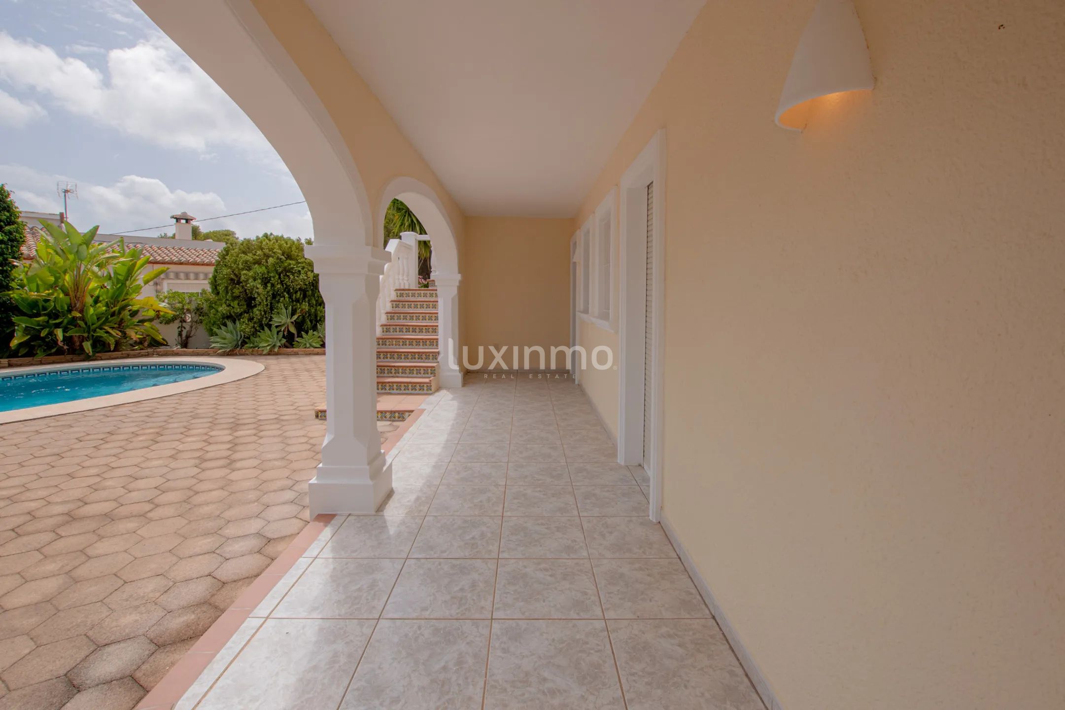 Mediterranean detached house with sea views for sale in Calpe — photo 10