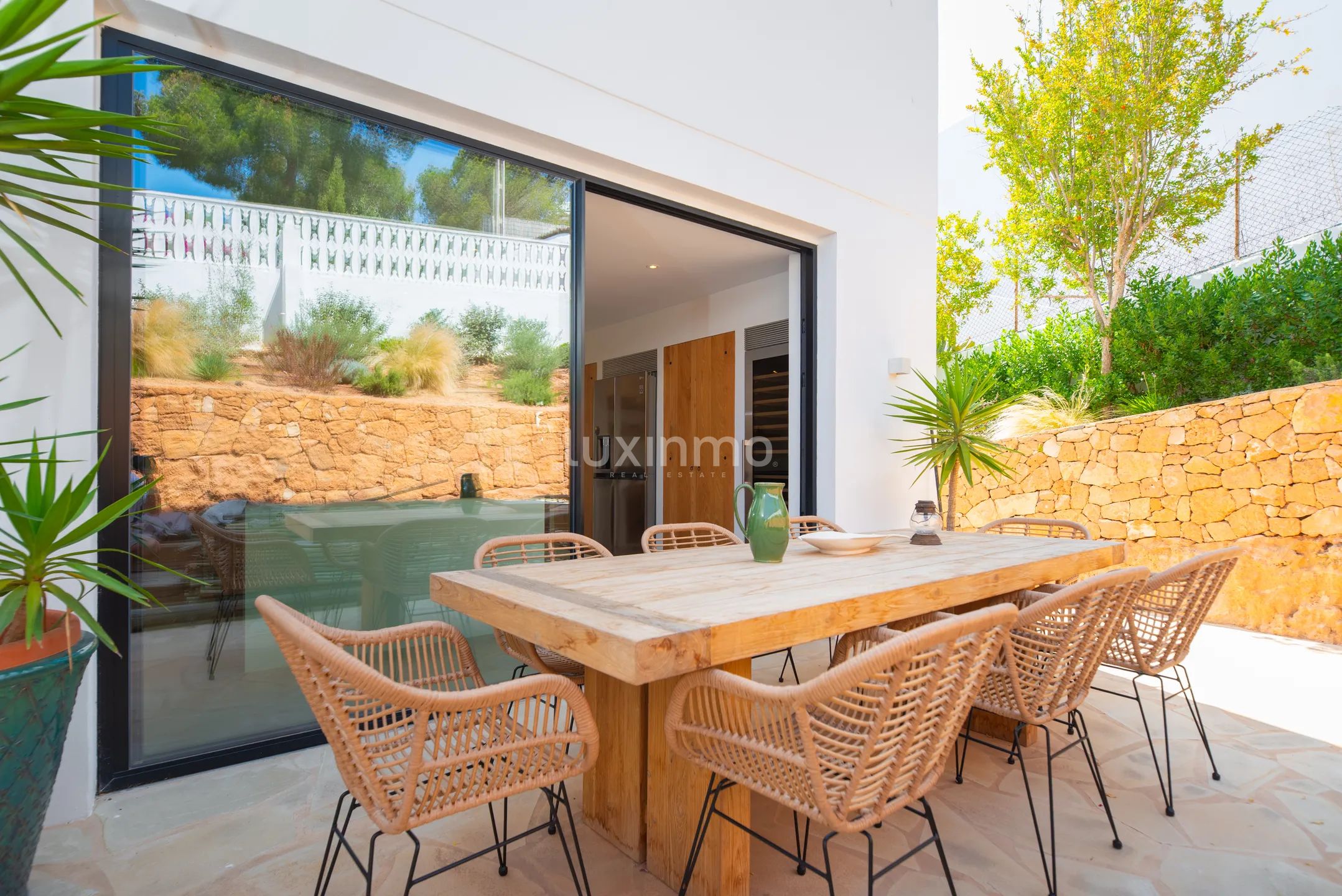 Luxurious 5-bedroom Ibiza style villa in Cap Martinet with sea views — photo 16