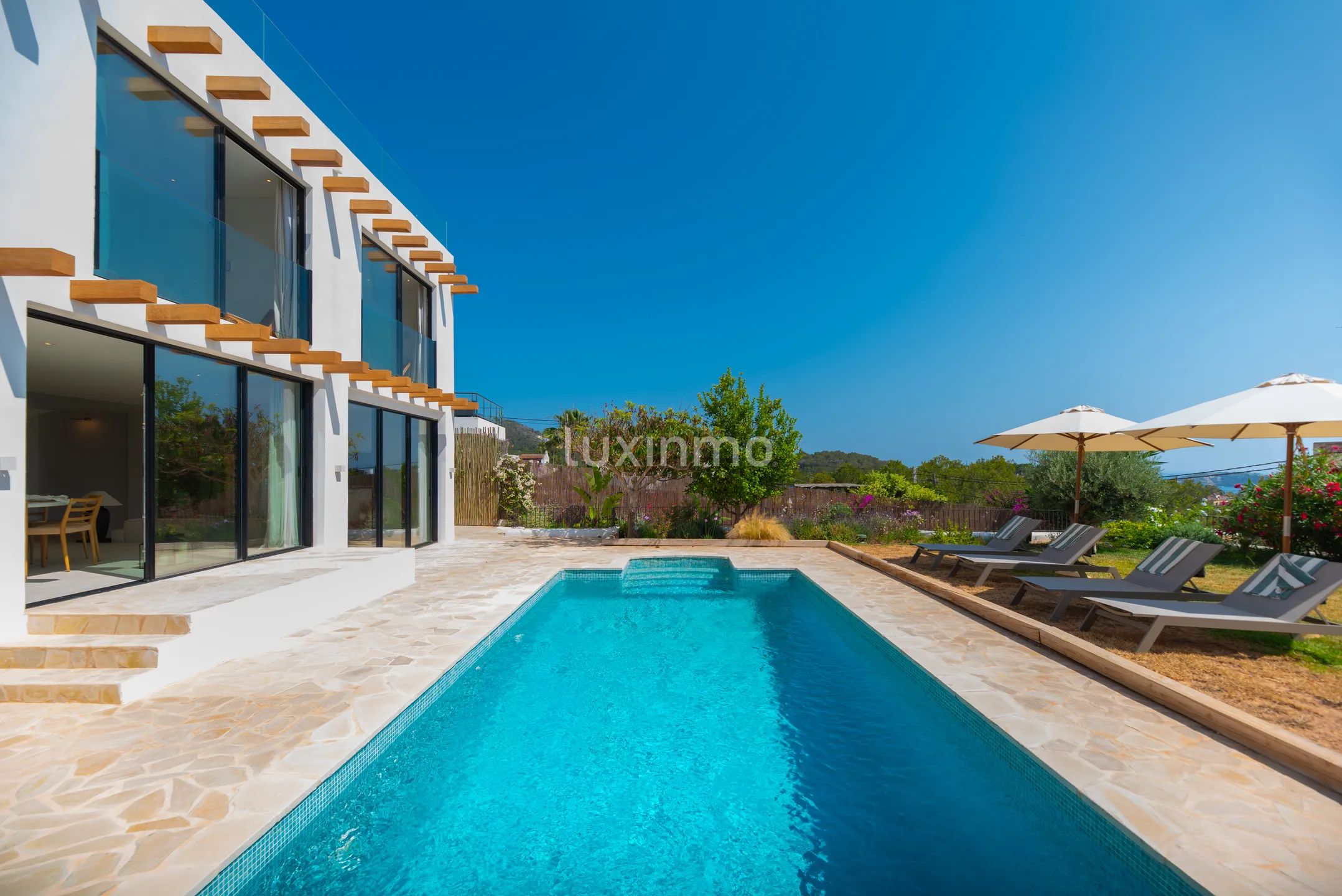 Luxurious 5-bedroom Ibiza style villa in Cap Martinet with sea views — photo 1